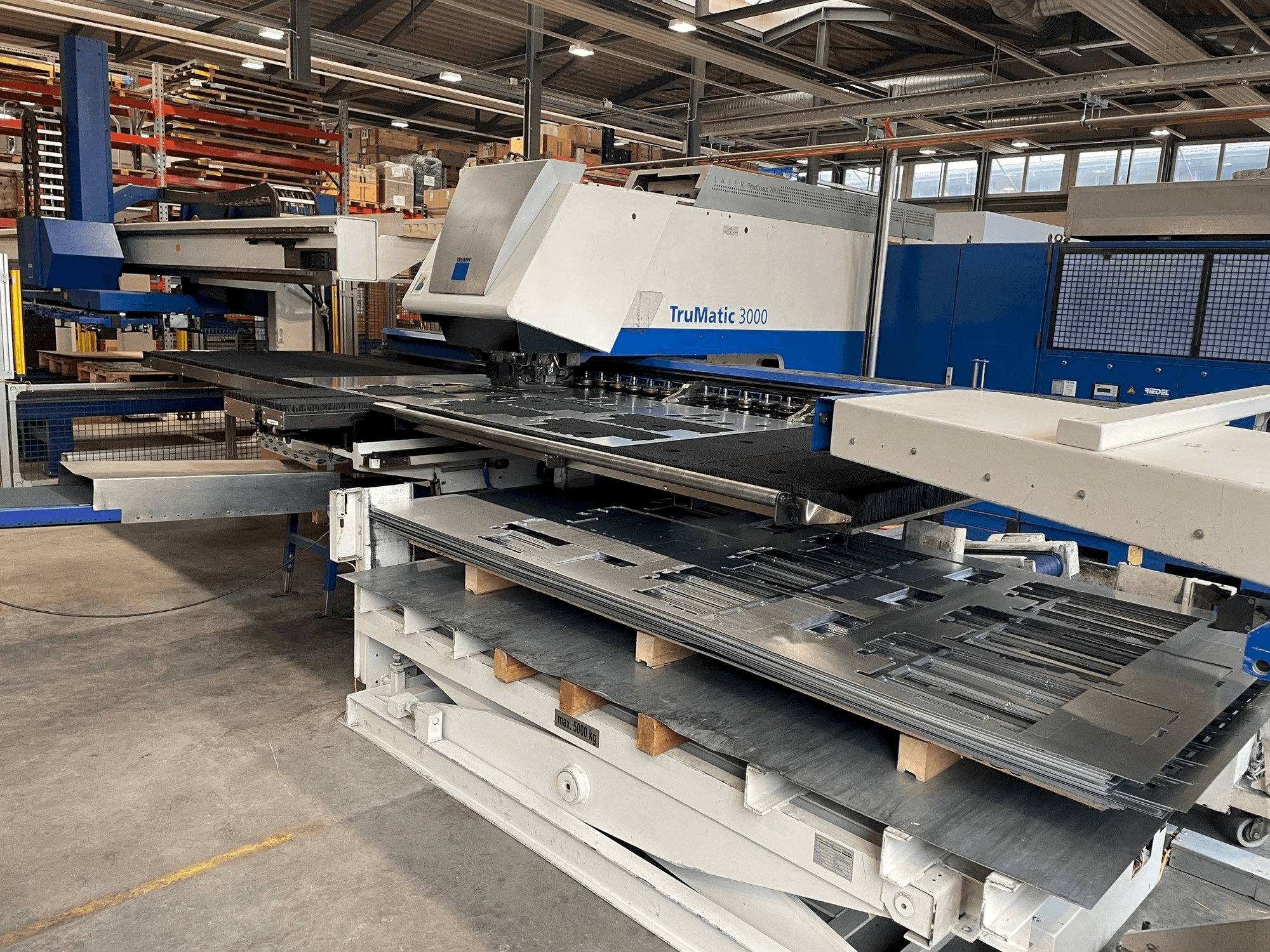 Mašīnas TRUMPF Trumatic 3000 pretskats