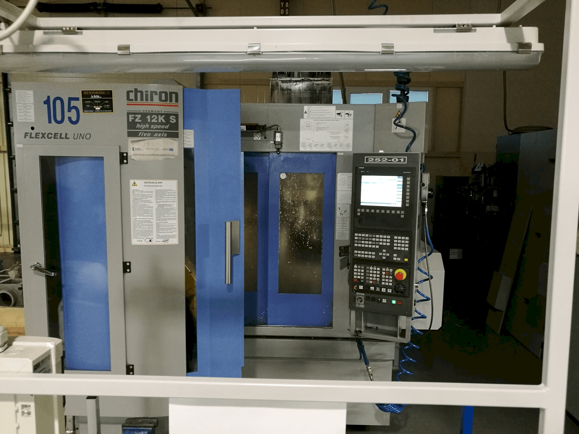 Mašīnas CHIRON FZ 12 KS pretskats