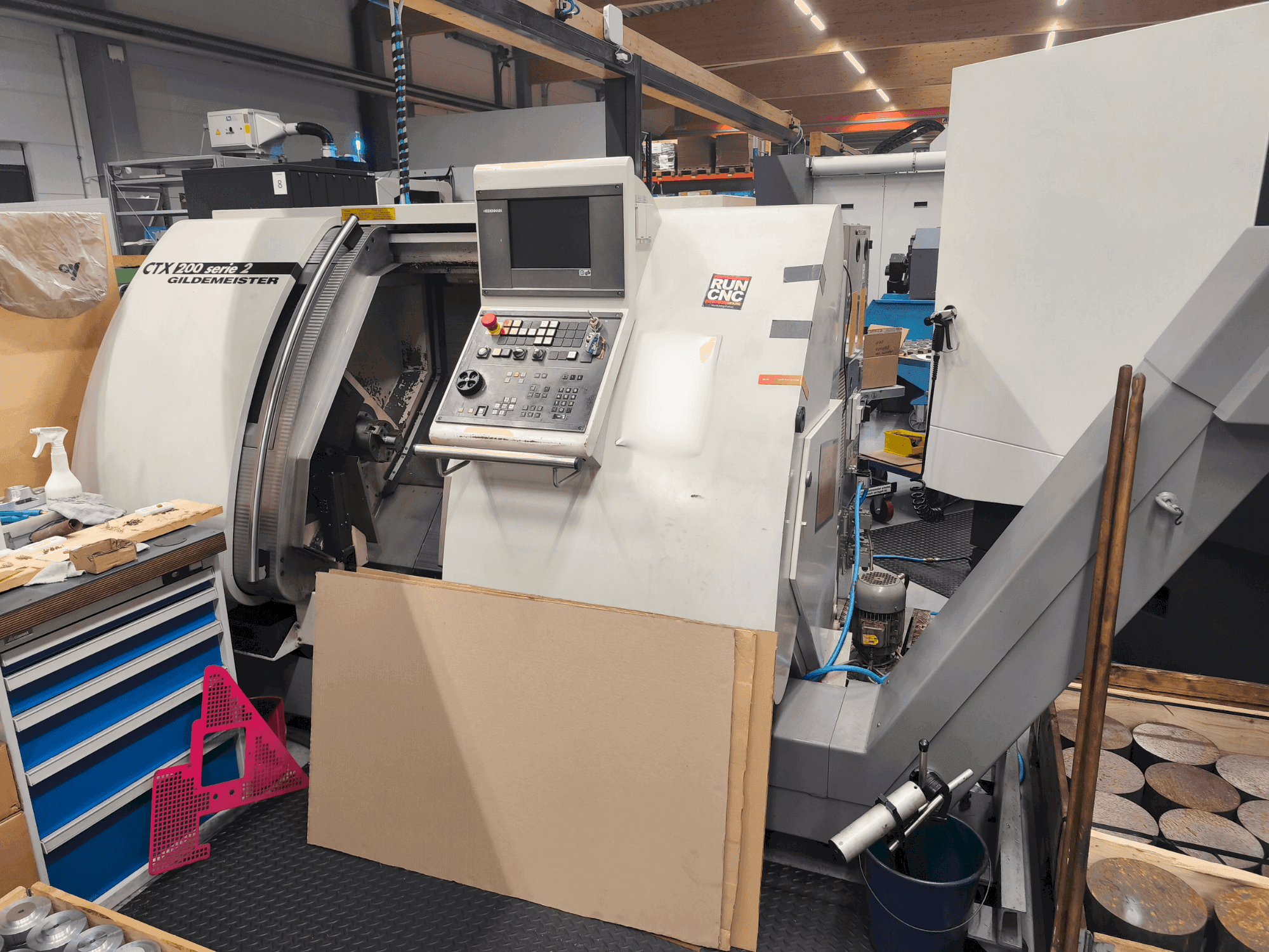 Mašīnas Gildemeister CTX 200 Serie 2 pretskats