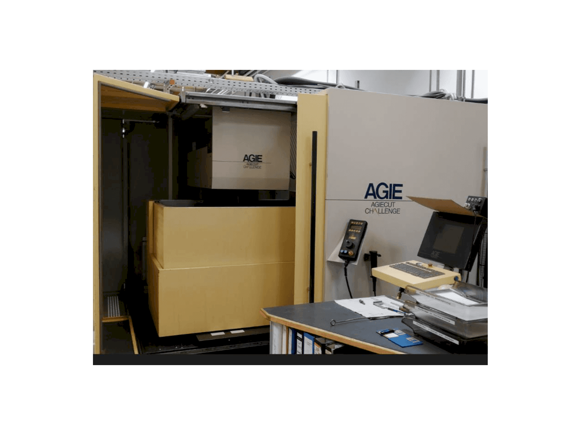 Mašīnas AGIE AGIECUT CHALLENGE 3 pretskats