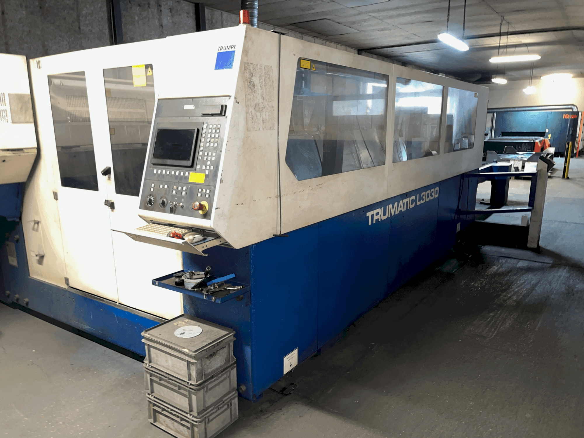 Mašīnas TRUMPF TRUMATIC L3030 pretskats