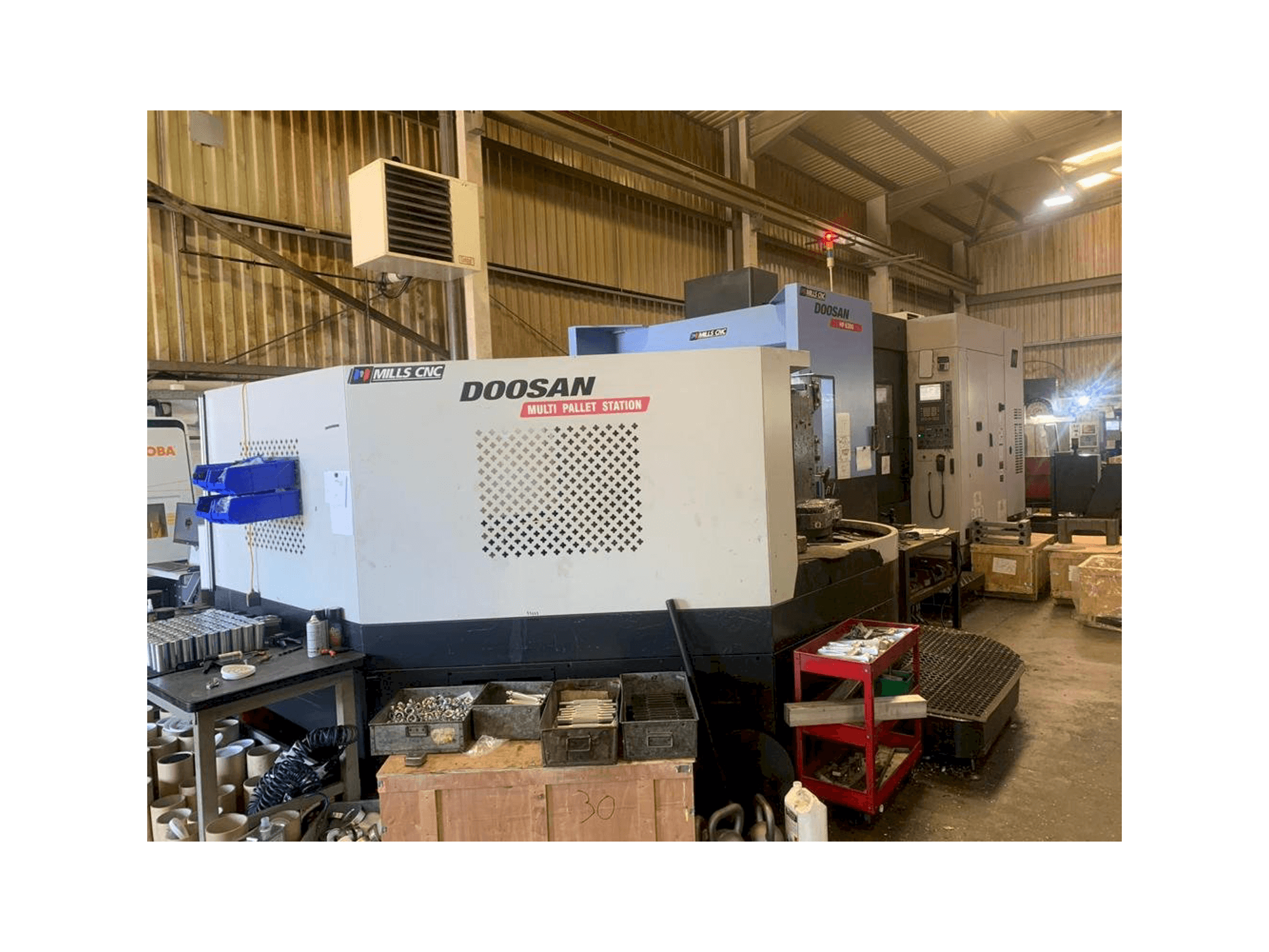 Mašīnas Doosan HP 6300 pretskats