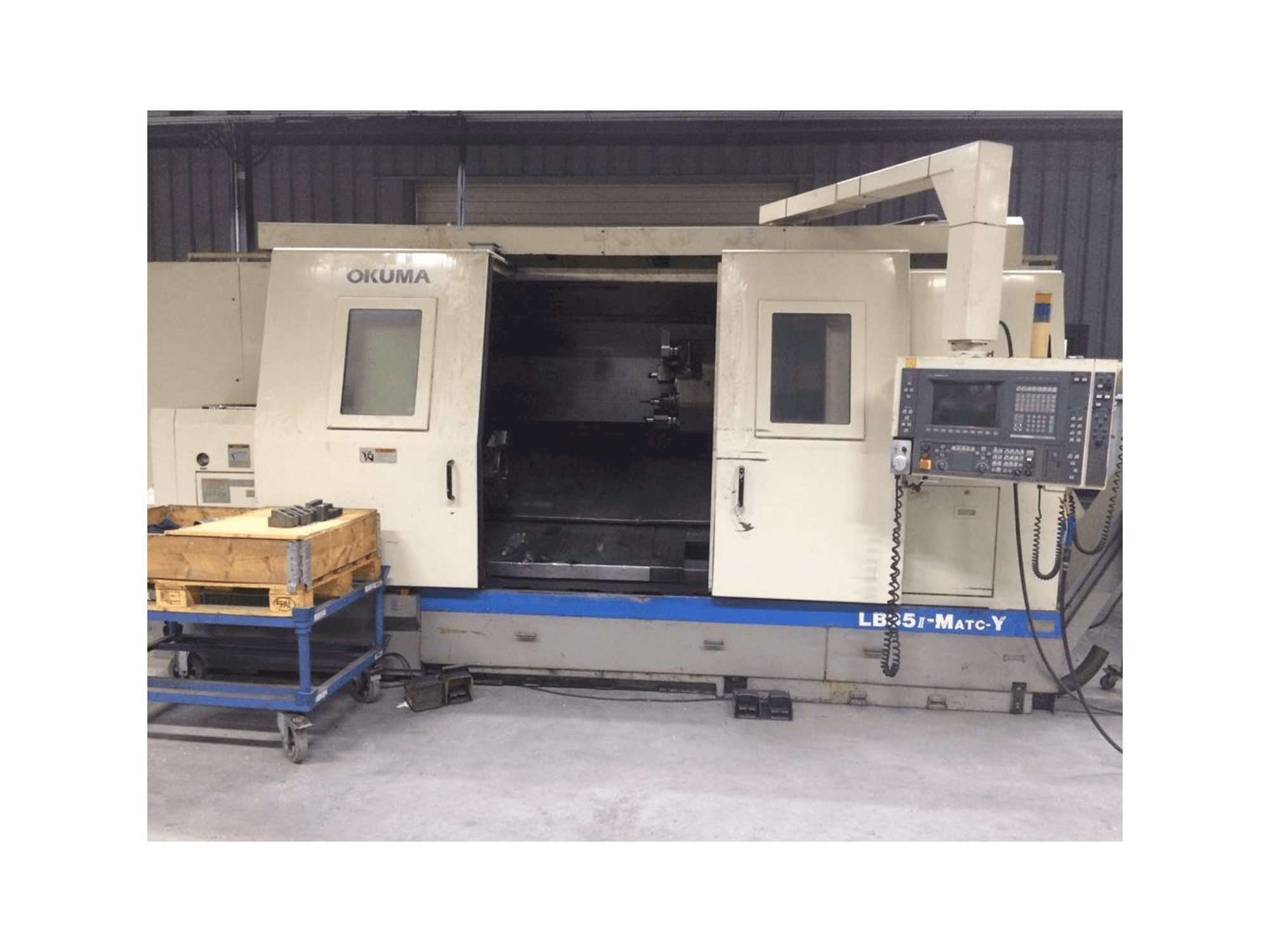 Mašīnas Okuma LB35 II pretskats