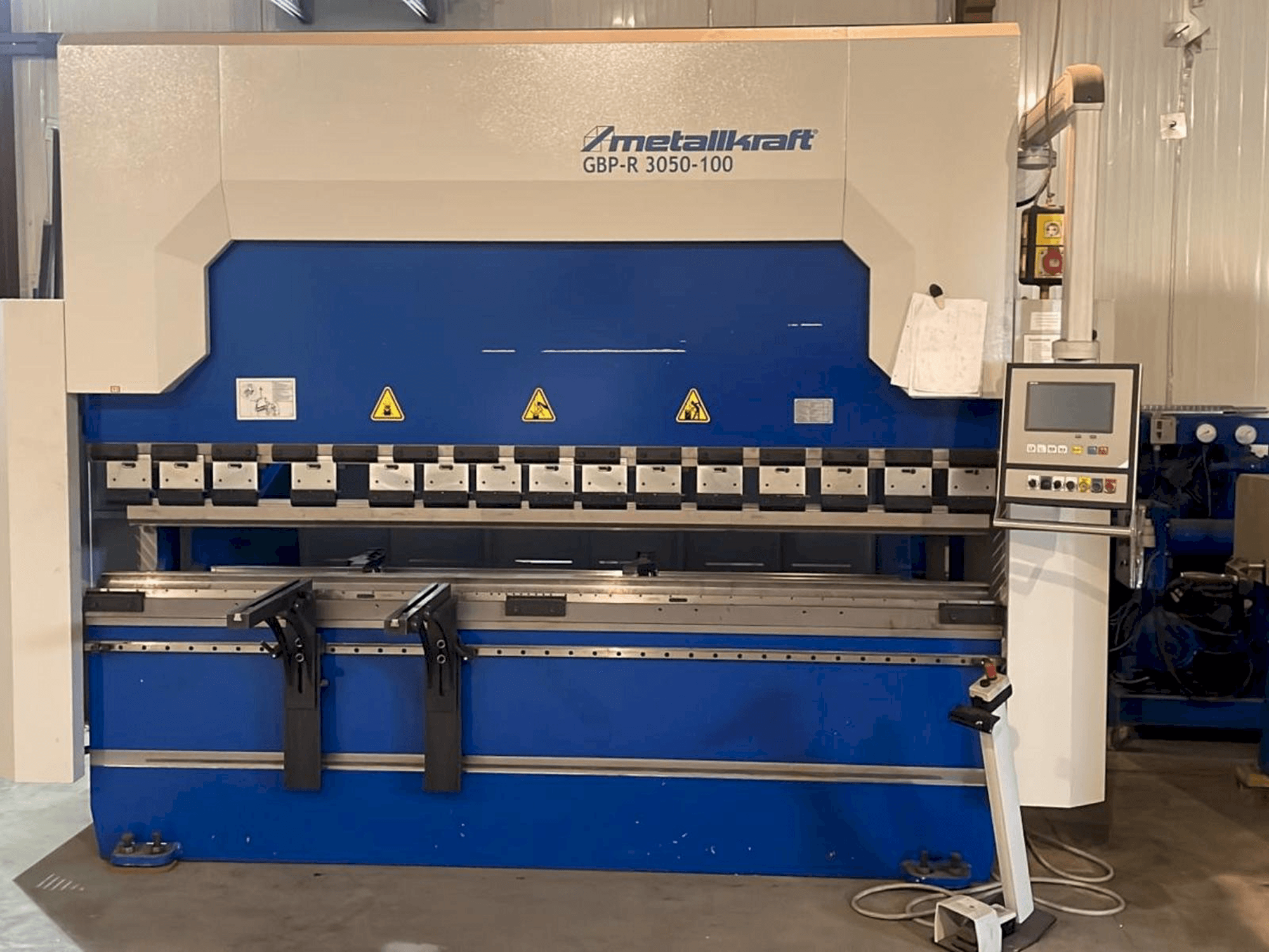 Mašīnas Metallkraft GBPR30540-100 pretskats