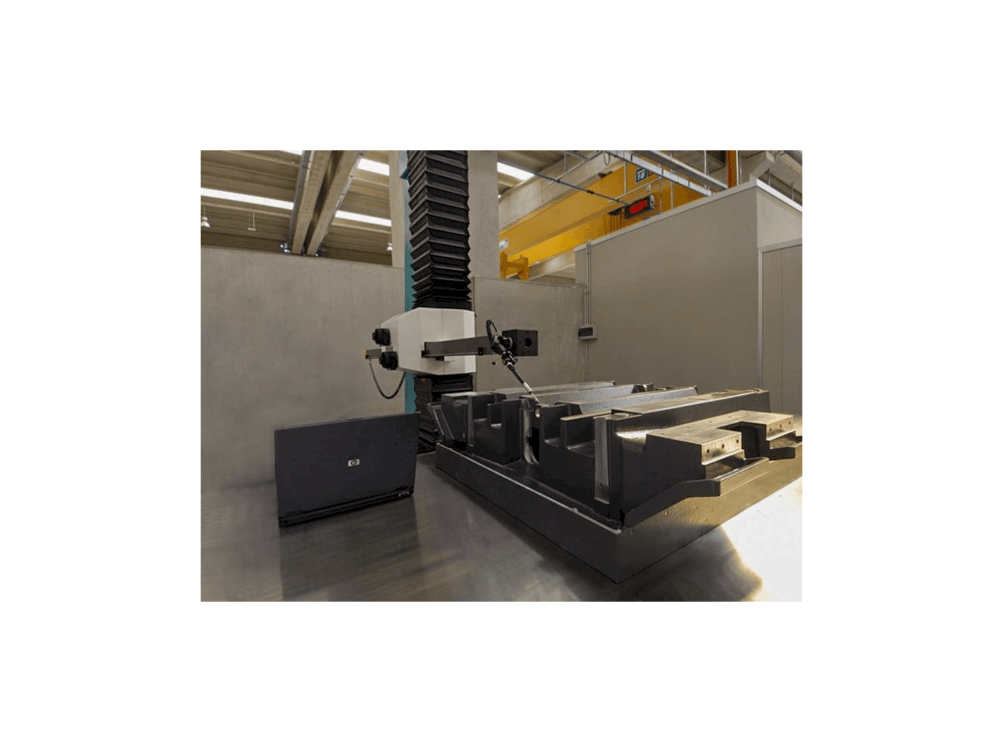 Mašīnas Hexagon Metrology Poli Globo pretskats