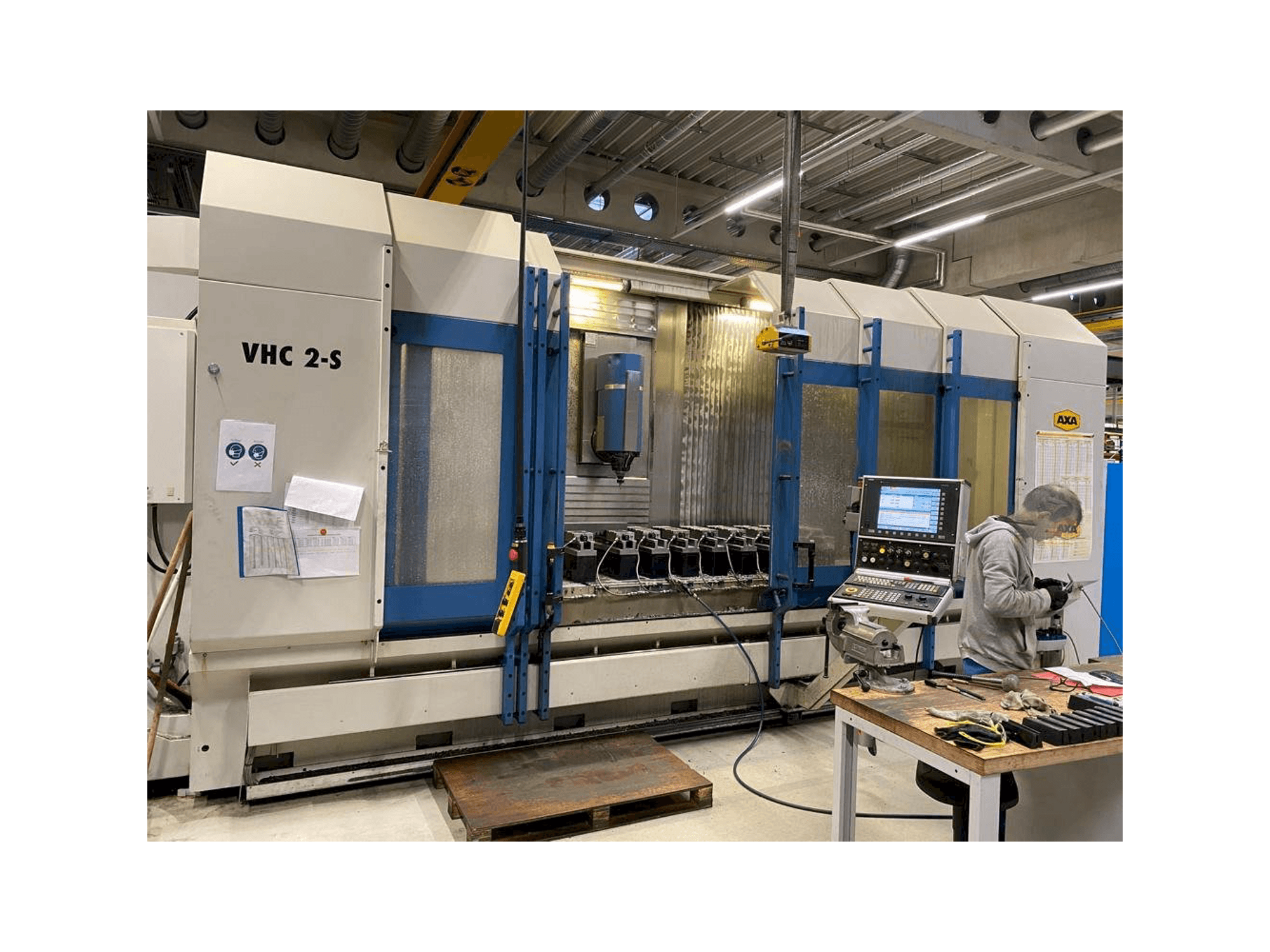 Mašīnas AXA VHC 2-3500 S pretskats