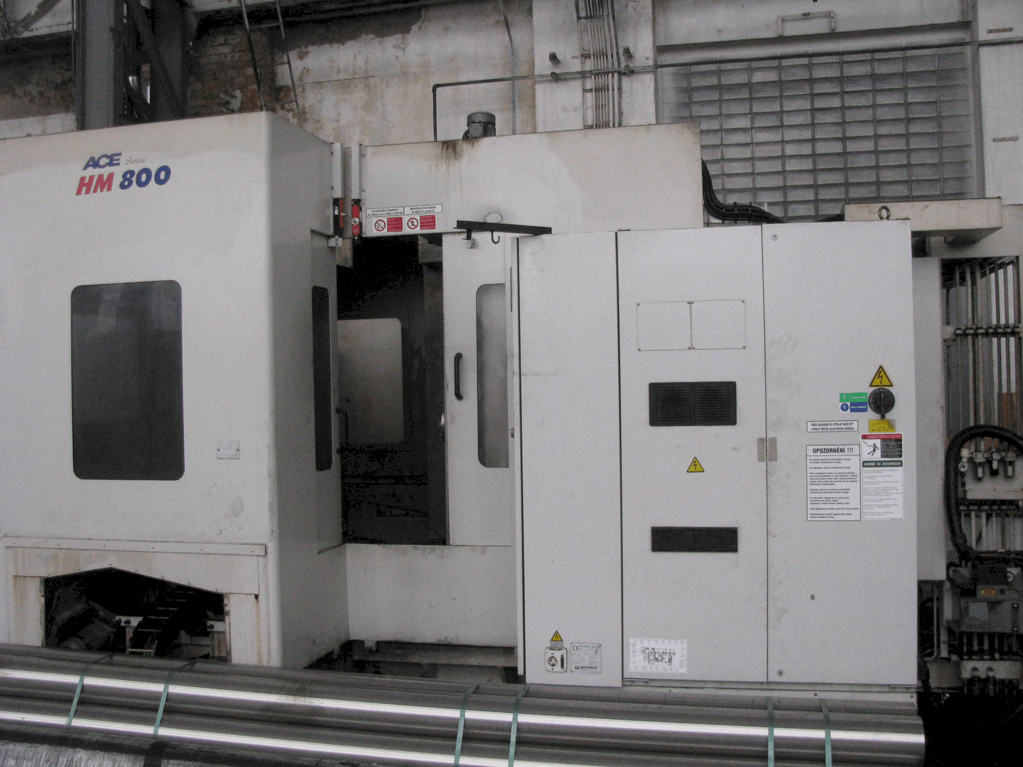 Mašīnas DAEWOO ACE-HM 800 pretskats