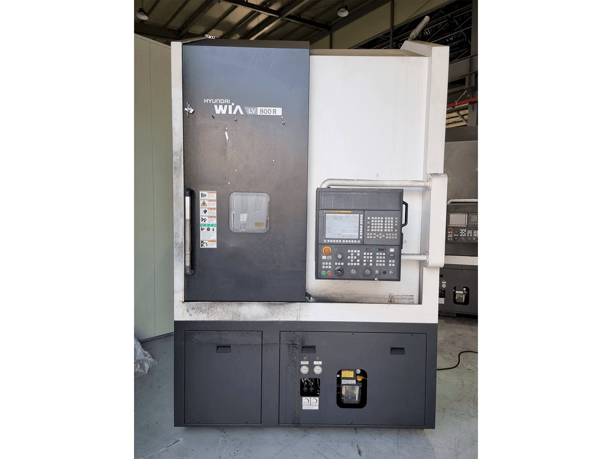 Mašīnas Hyundai Wia LV800R pretskats