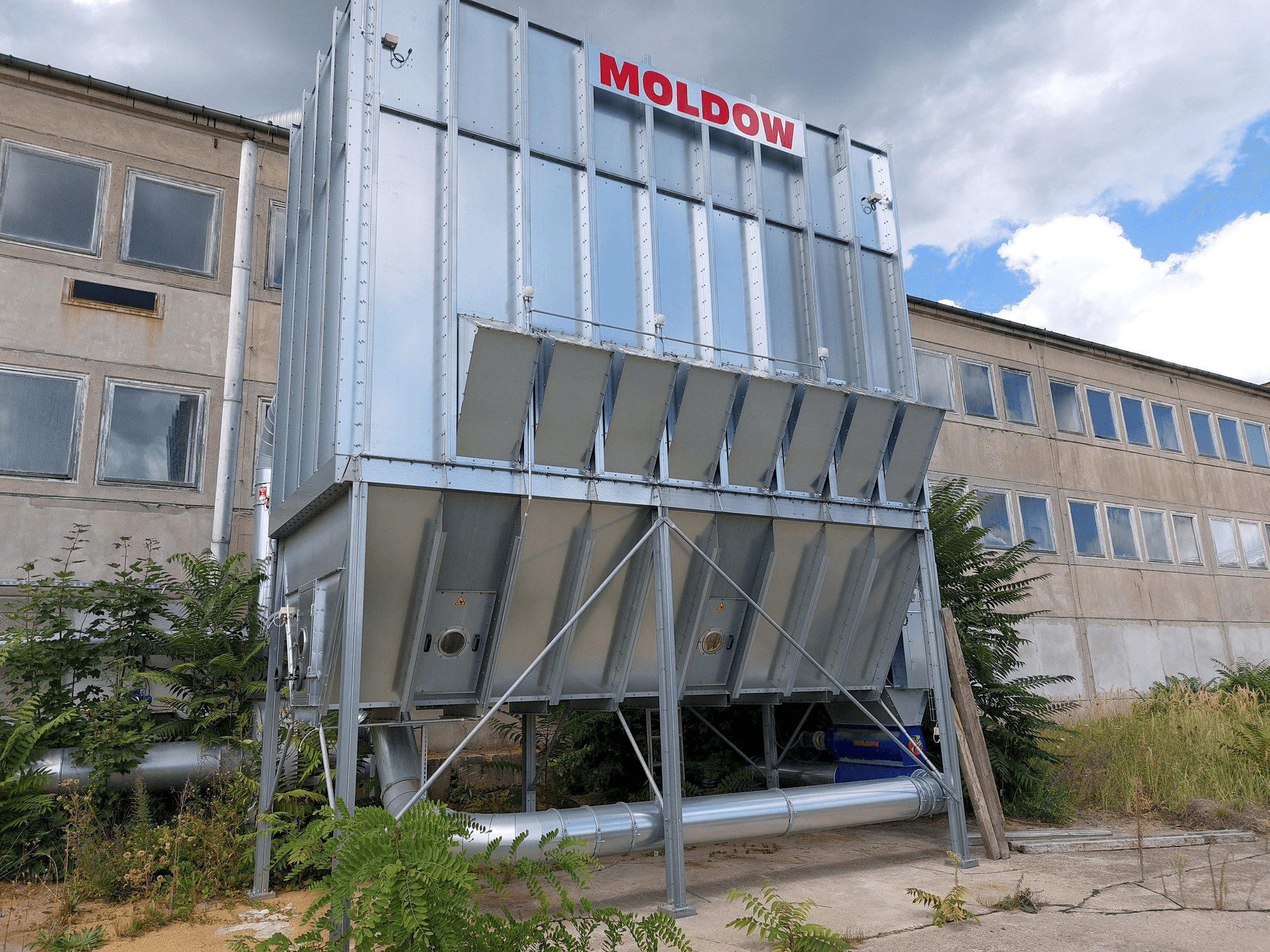 Mašīnas MOLDOW MHL Casing EXP pretskats