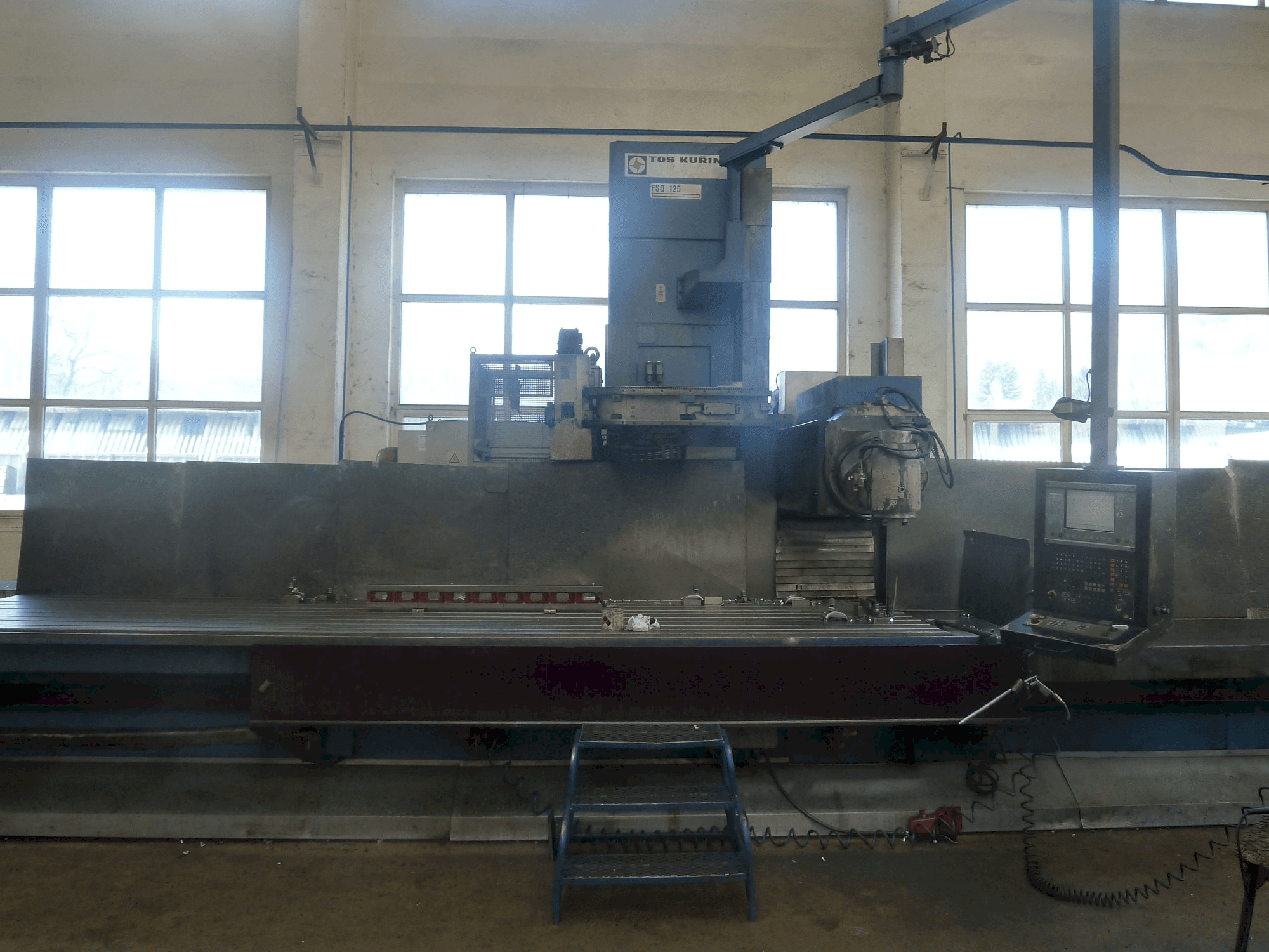 Mašīnas TOS FSQ 125-OR/A5 pretskats