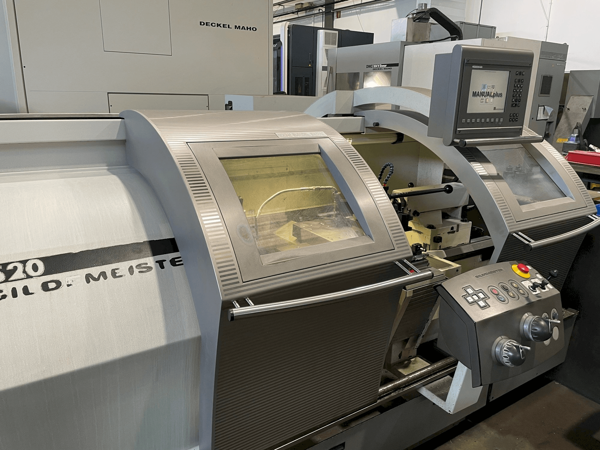 Mašīnas Gildemeister NEF 520 pretskats