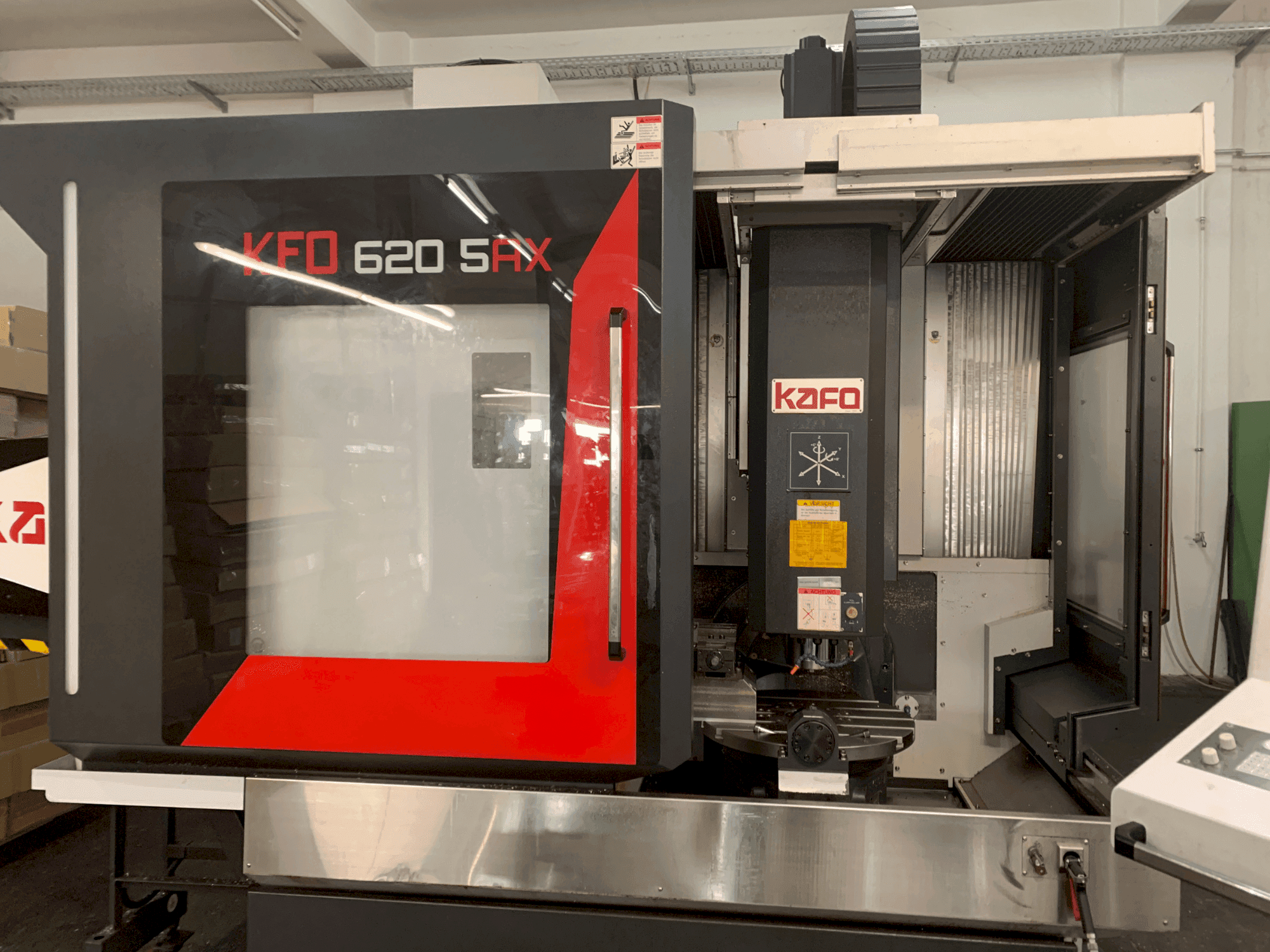 Mašīnas KAFO KFO 620 5AX pretskats