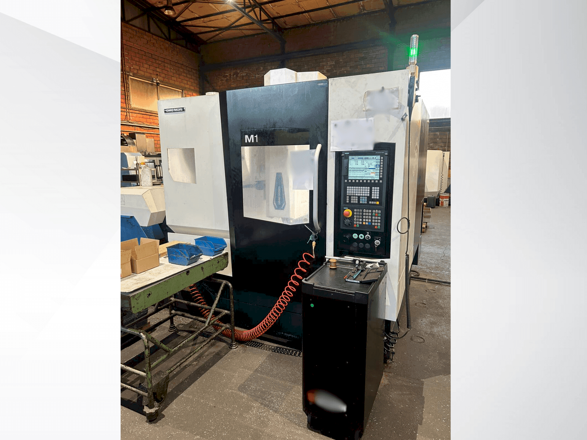 Mašīnas DMG MORI M1 PRO pretskats