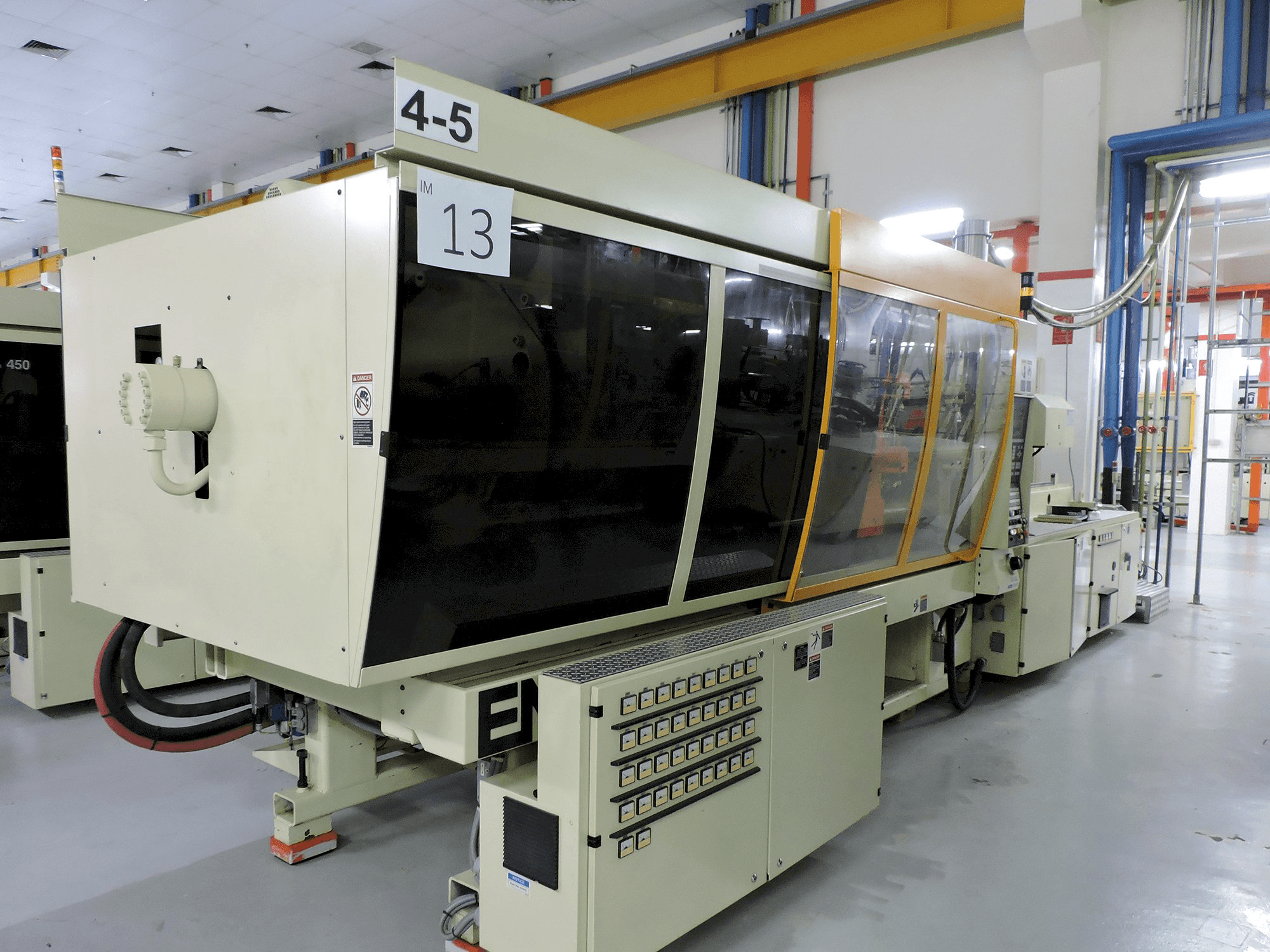 Mašīnas ENGEL skats TOGGLE 1350/450 no kreisās puses