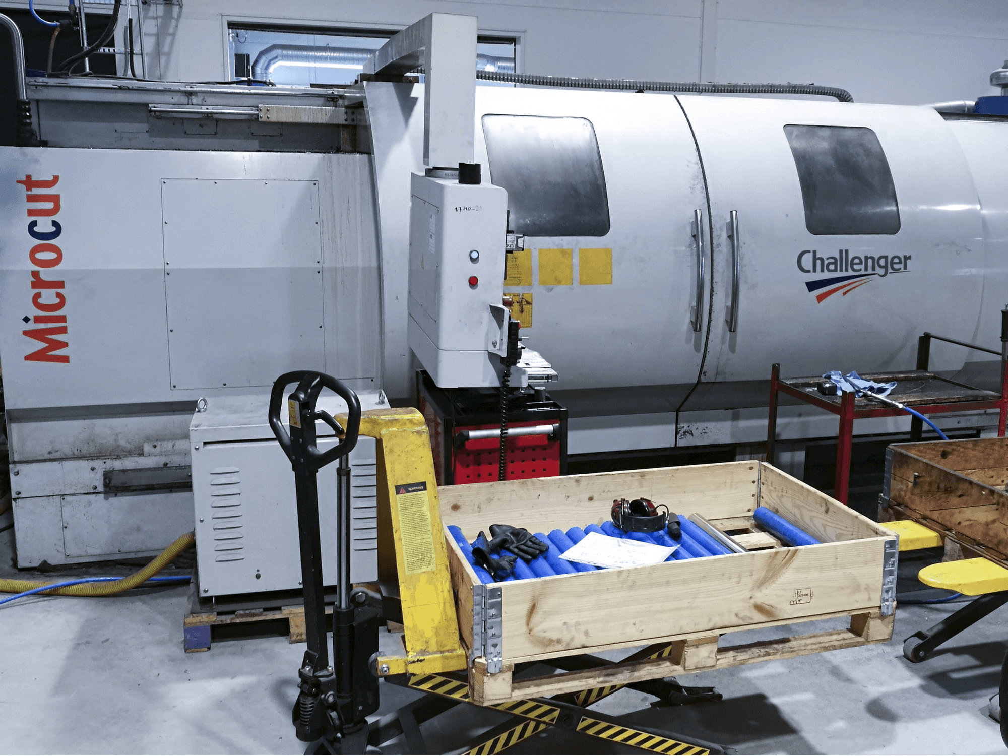 Mašīnas MICROCUT BNC-30160X pretskats