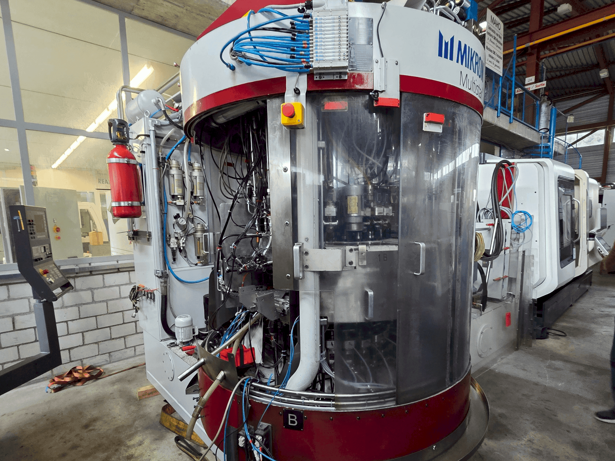 Mašīnas MIKRON Multistar CX-24/500R pretskats