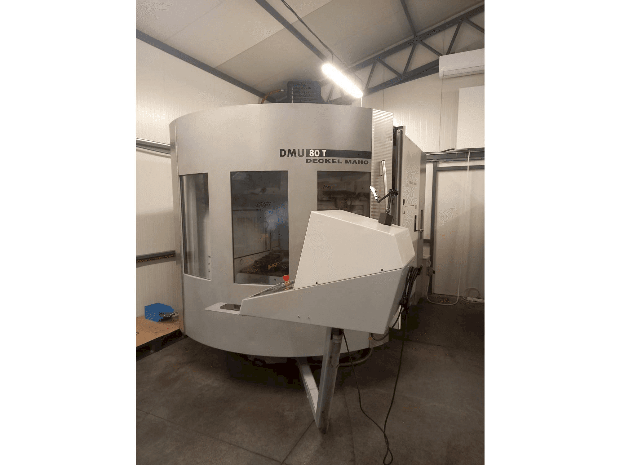 Mašīnas DECKEL MAHO DMU 80T pretskats
