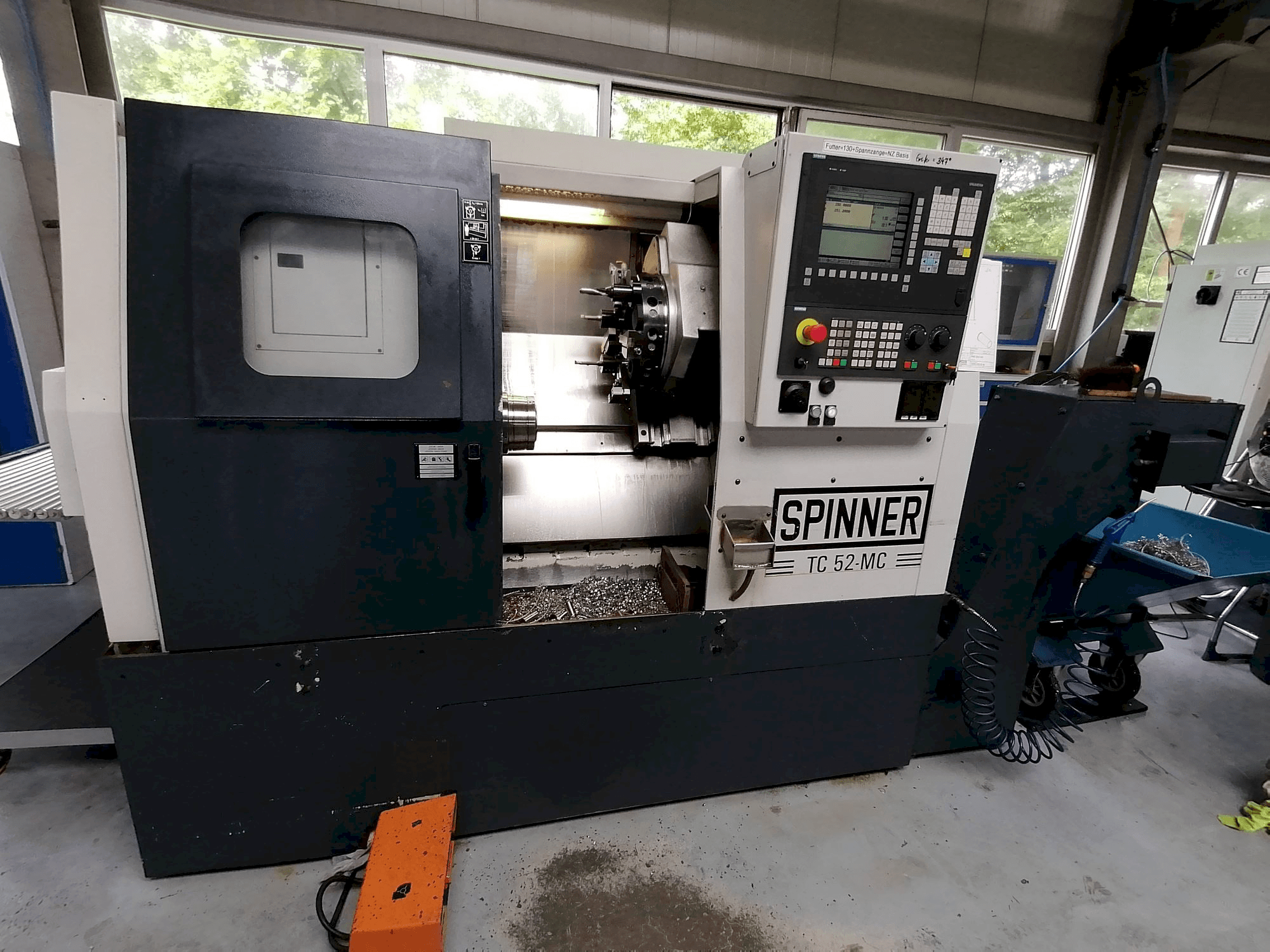 Mašīnas SPINNER TC 52-MC pretskats