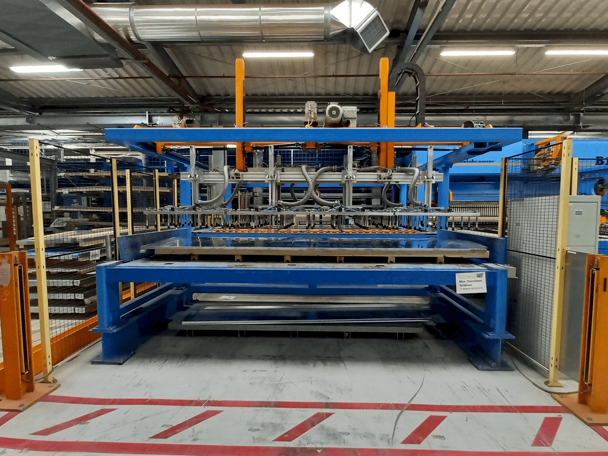 Mašīnas Weinbrenner B 12 pretskats