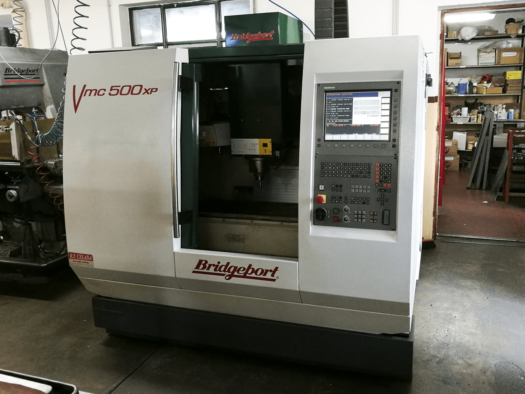 Mašīnas Bridgeport VMC 500 XP pretskats