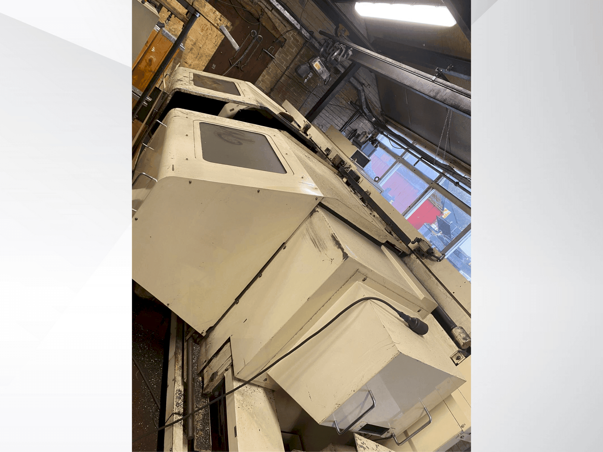 Mašīnas Okuma LH35-N pretskats