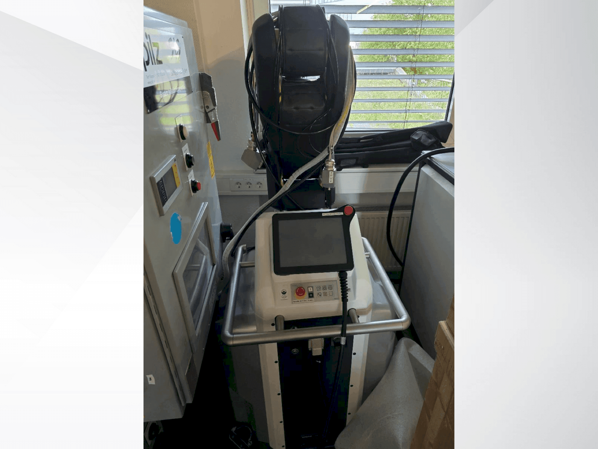 Mašīnas FANUC LR Mate 200iD/7L pretskats