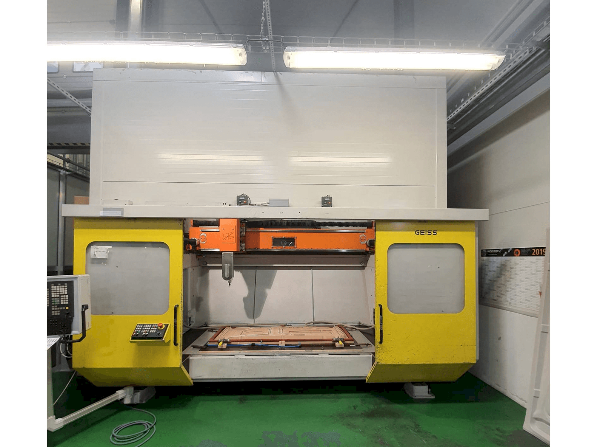 Mašīnas GEISS FZ 2000x1000 ECO pretskats