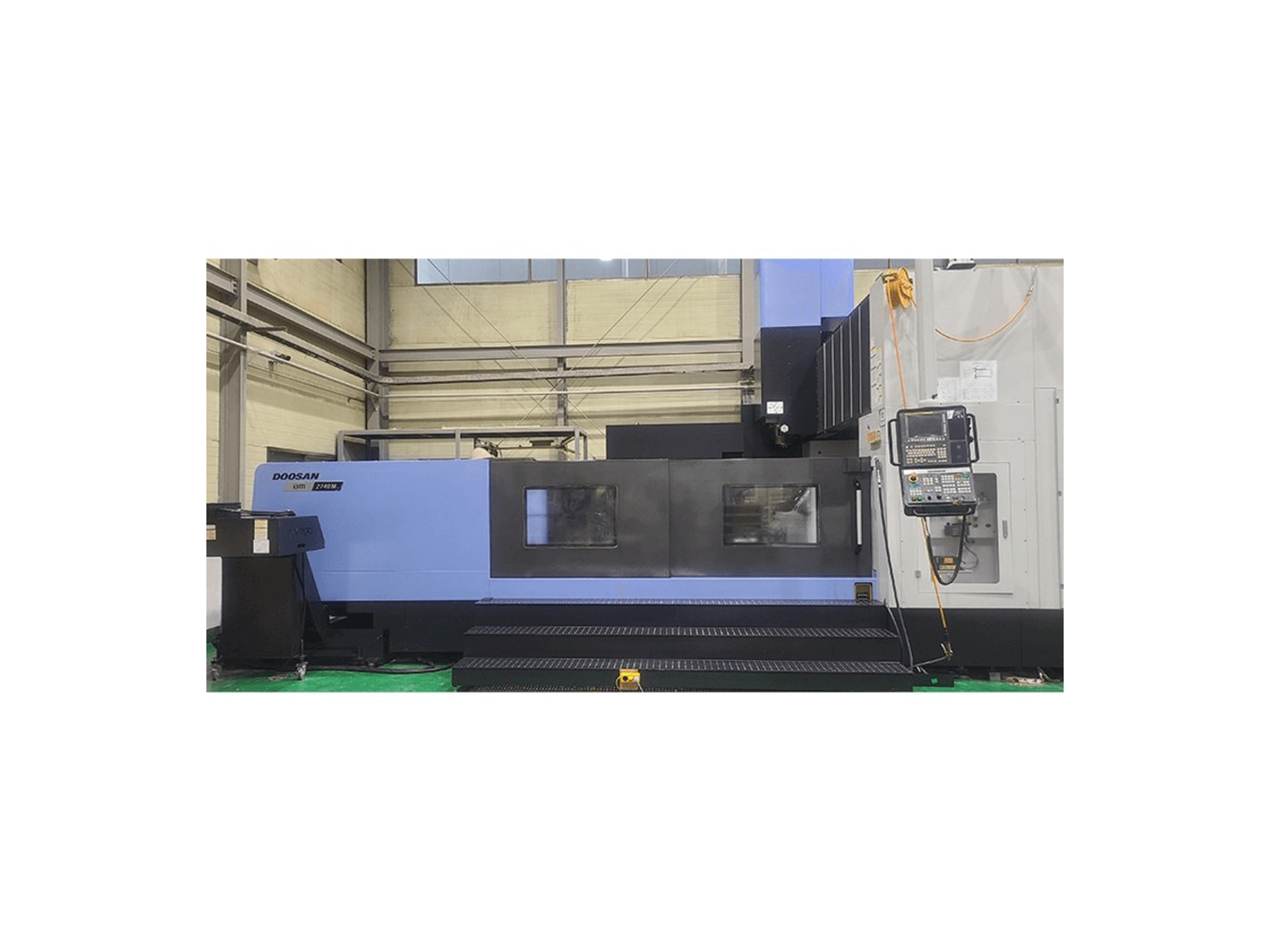 Mašīnas Doosan BM 2740M pretskats