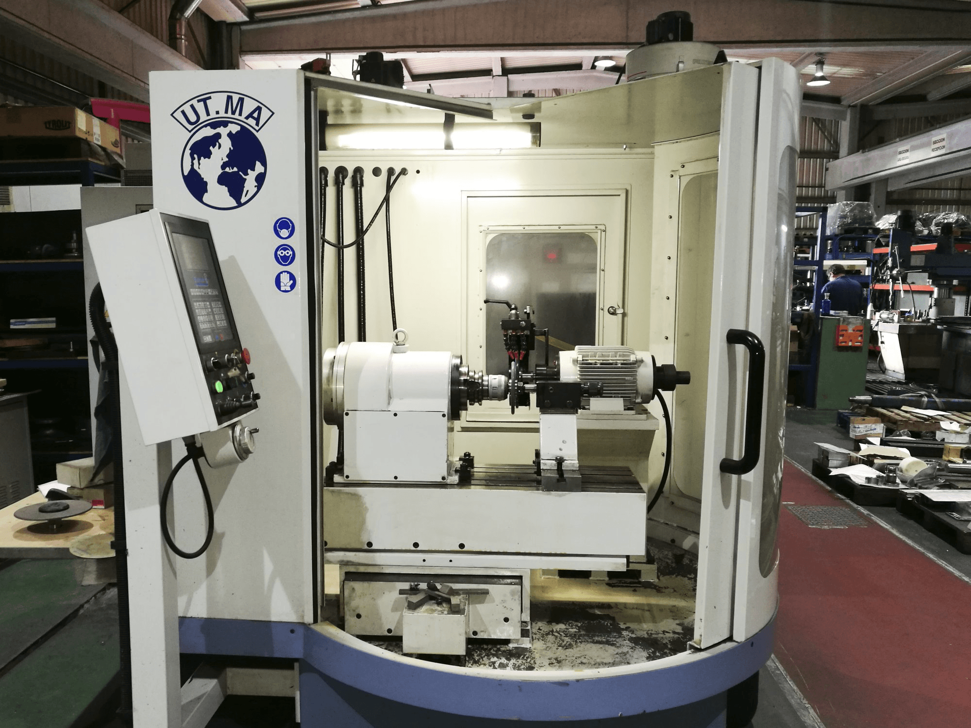 Mašīnas UT.MA P20 CNC pretskats
