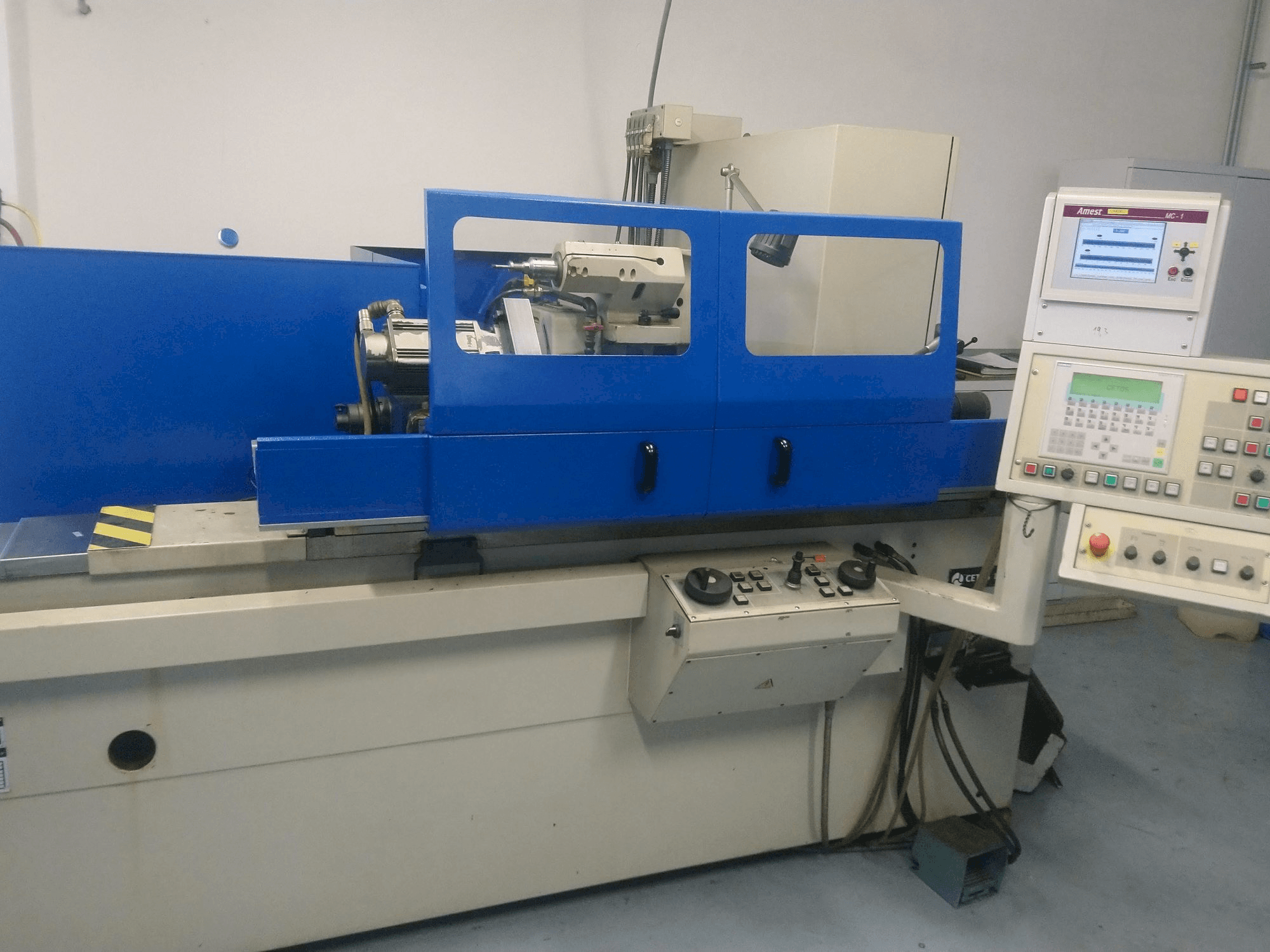 Mašīnas Cetos BUA 25A/750 pretskats