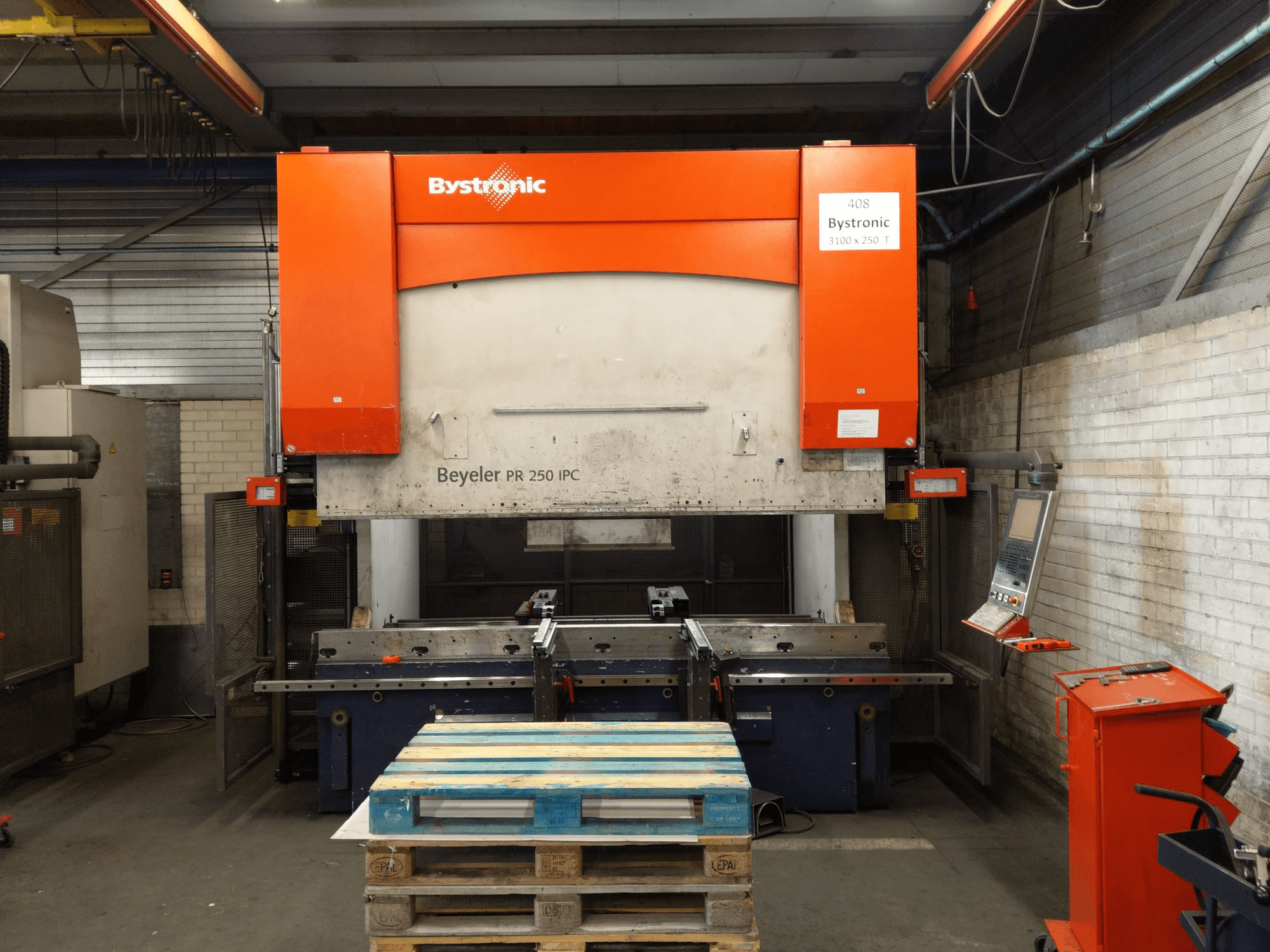 Mašīnas Bystronic PR 250 X 3100 pretskats