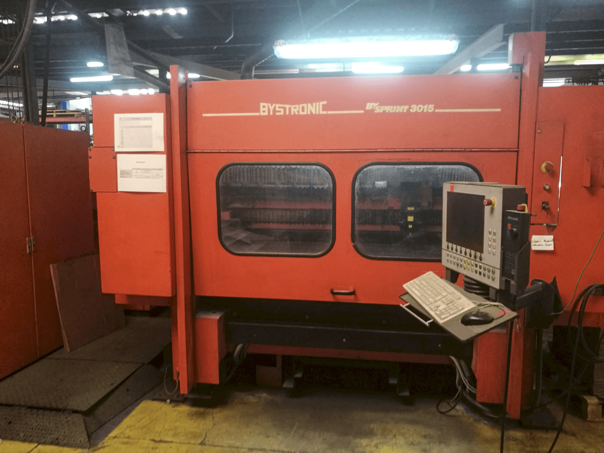 Mašīnas Bystronic BySprint 3015 pretskats