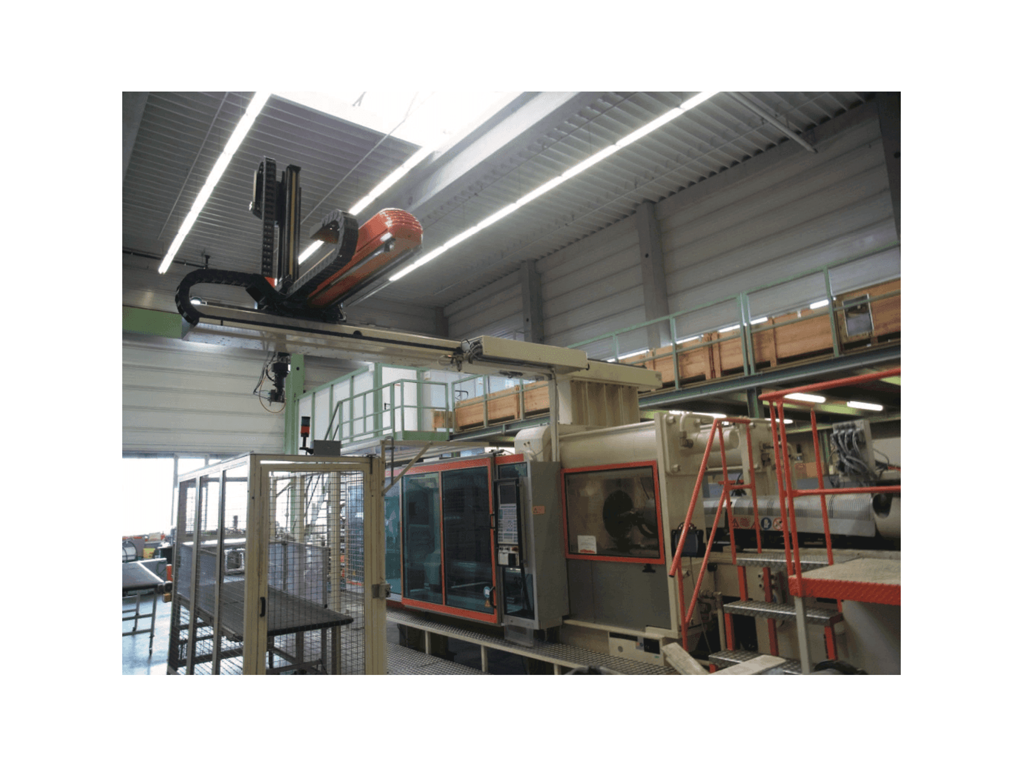 Mašīnas Krauss Maffei 650-6100 CM pretskats