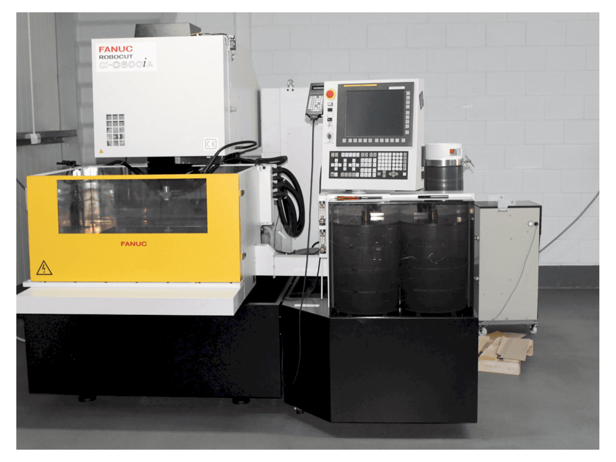 Mašīnas FANUC RoboCut Alfa C600iA pretskats