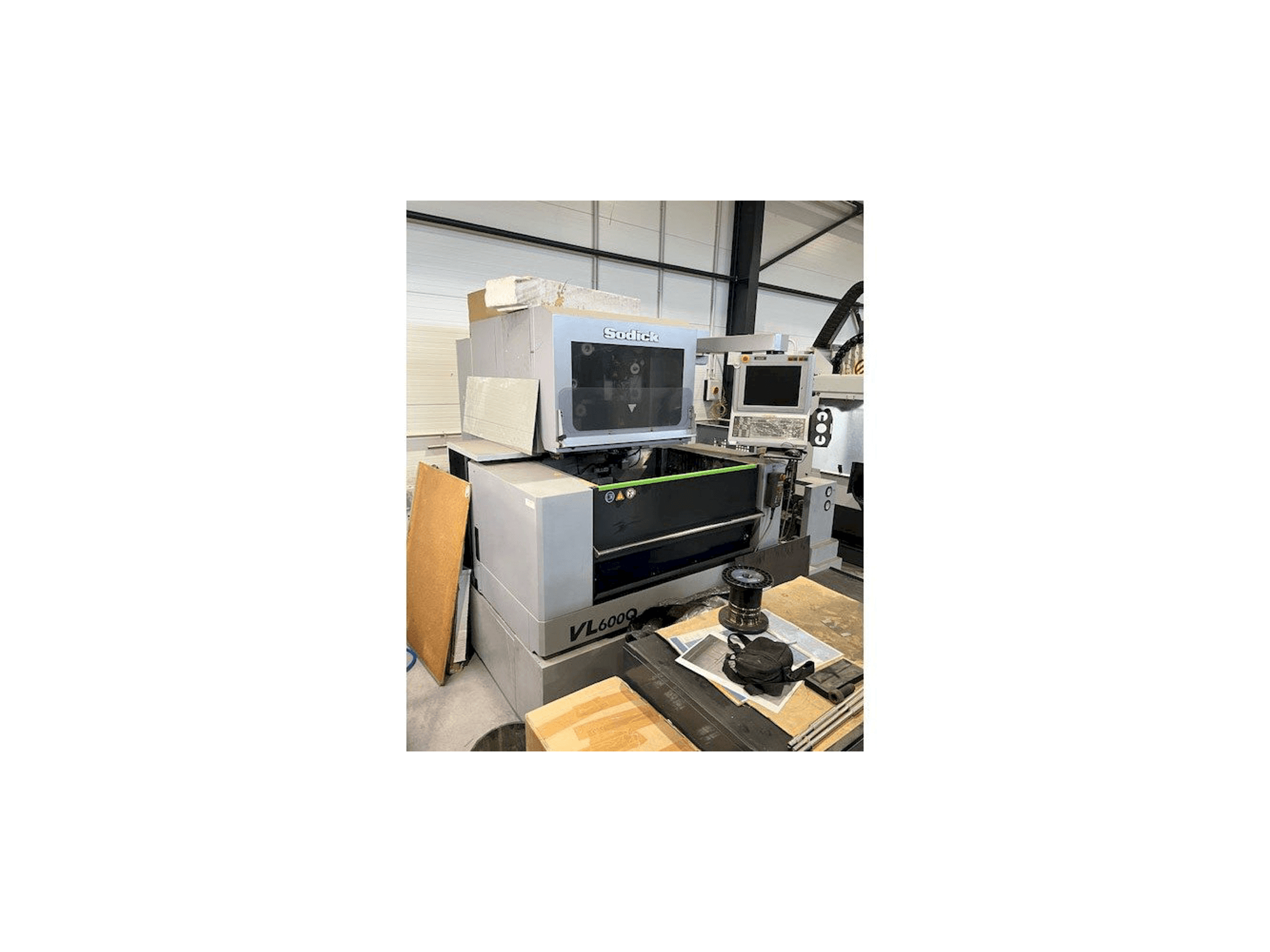 Mašīnas Sodick VL600Q pretskats