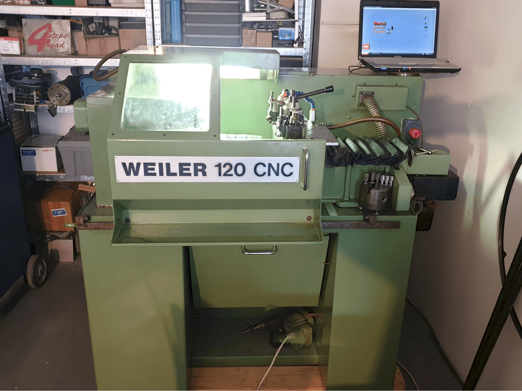 Mašīnas Weiler 120 CNC pretskats
