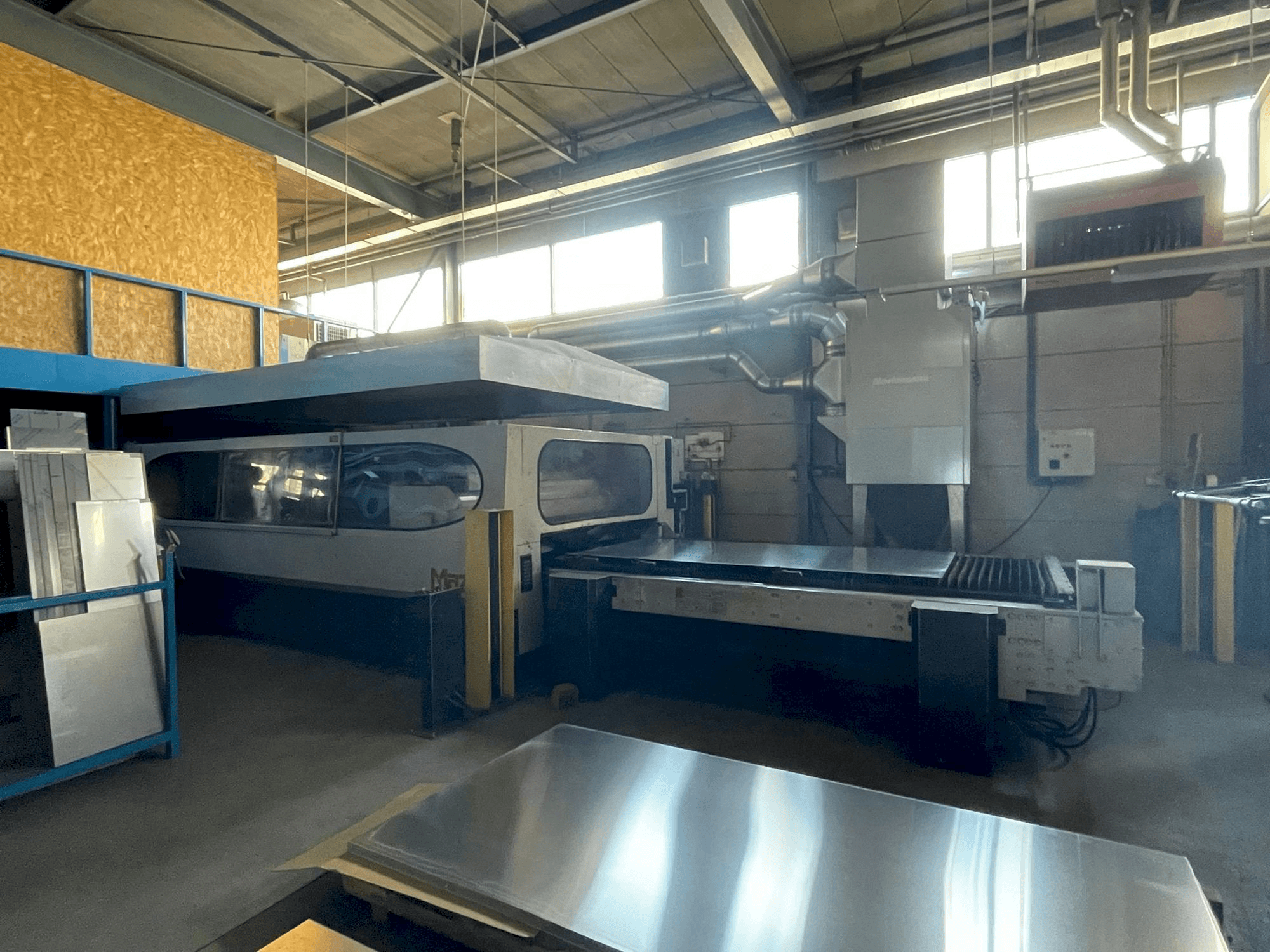 Mašīnas Mazak HyperGear 510 pretskats