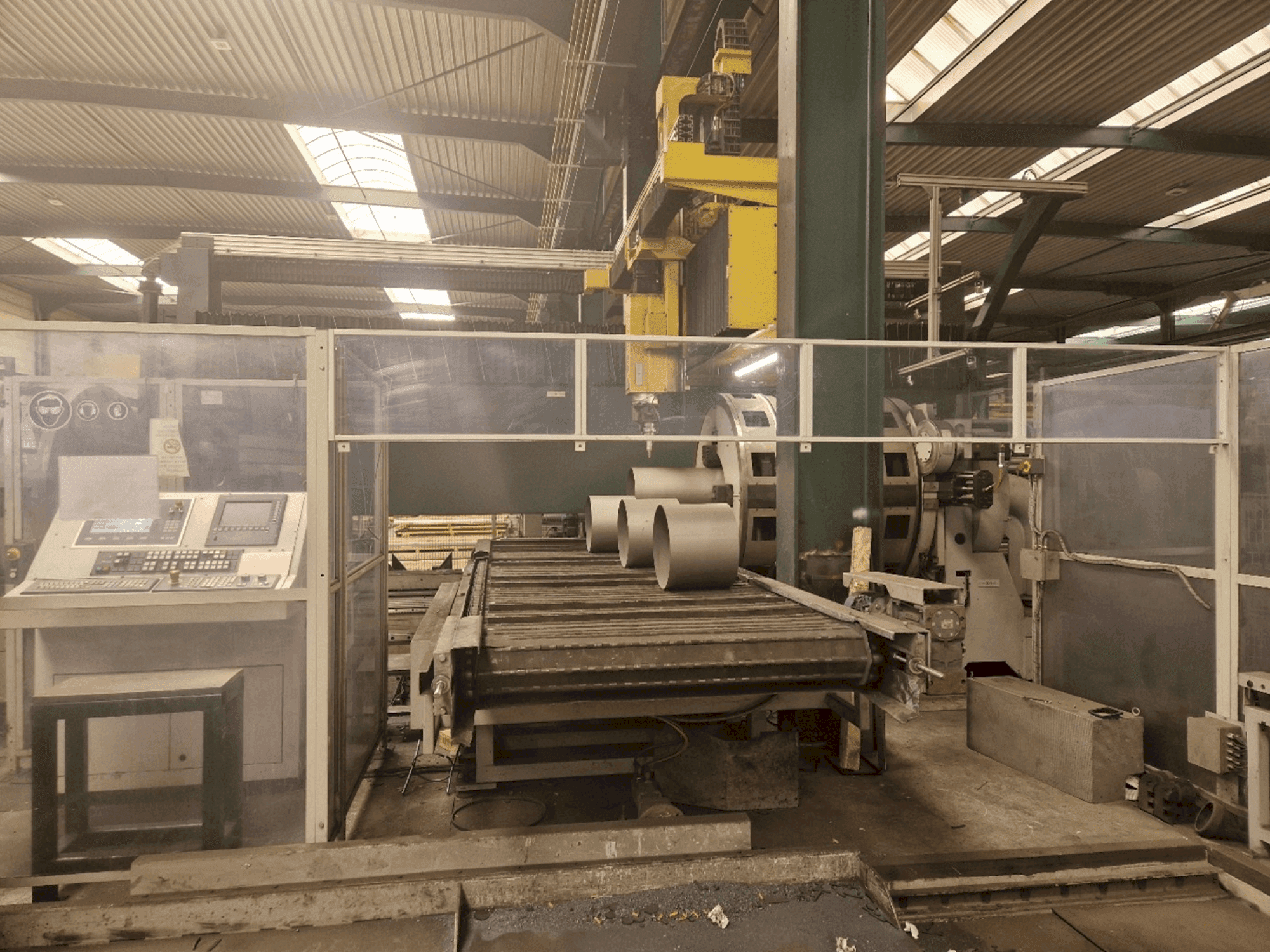 Mašīnas TTM FL 600 3D pretskats