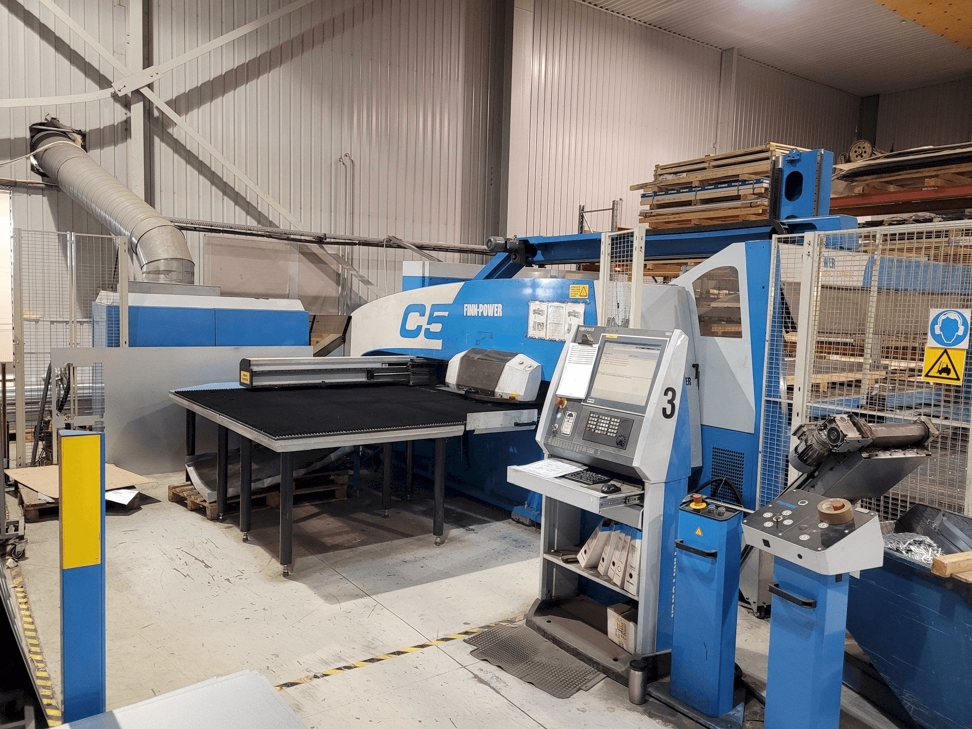 Mašīnas Finn-Power C5 12 43 with Compact Express pretskats