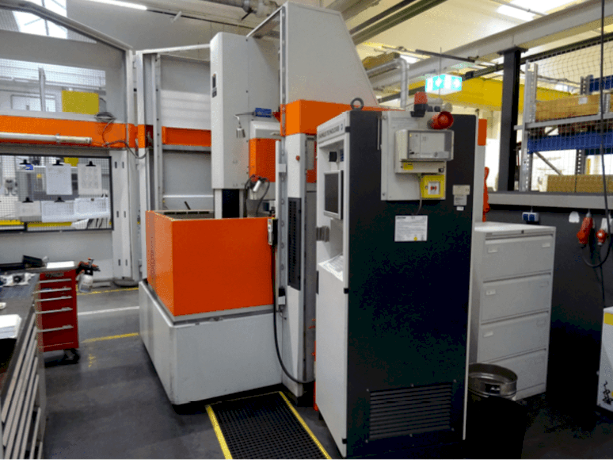 Mašīnas CHARMILLES Roboform 41 pretskats