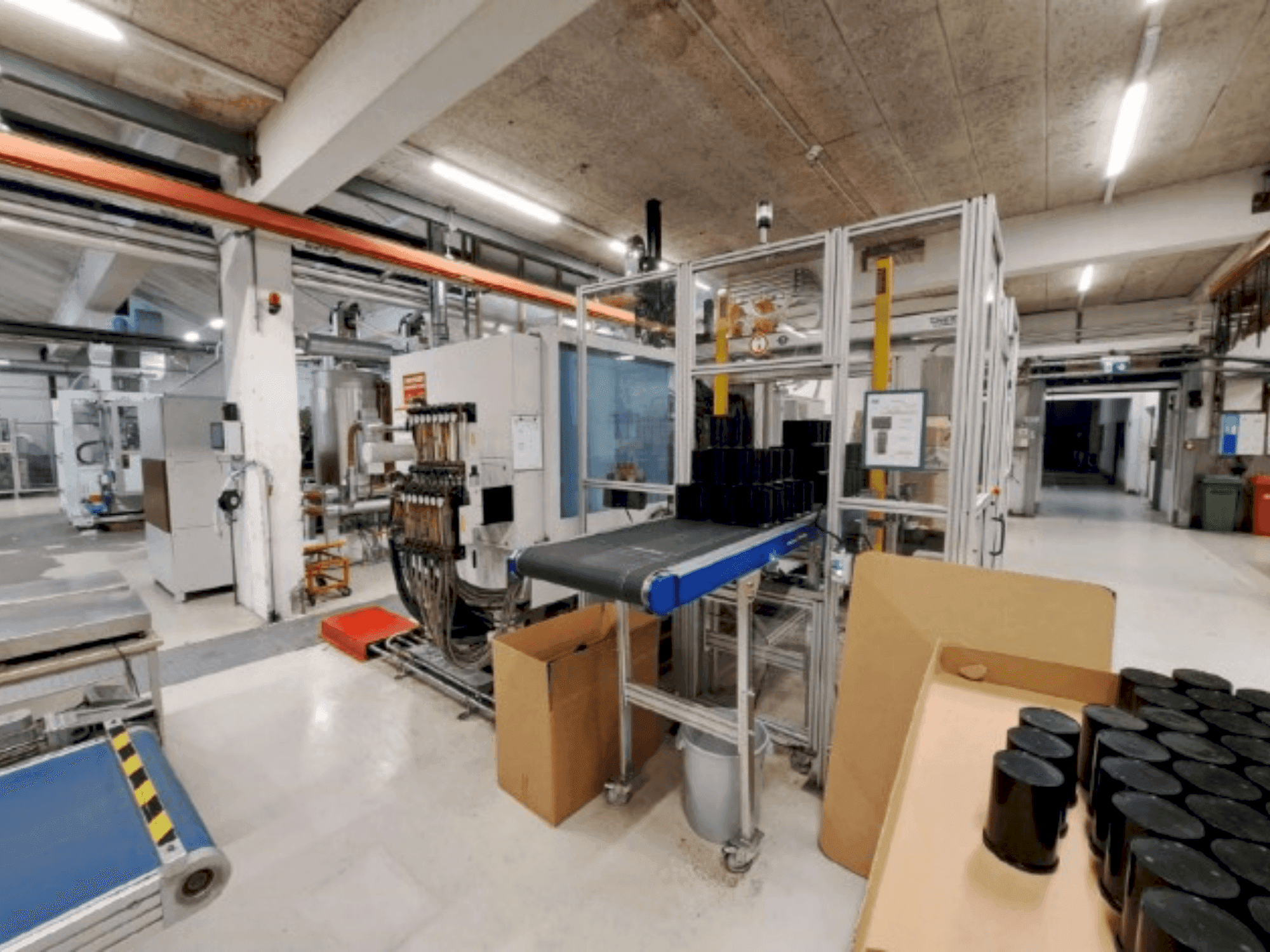 Mašīnas WITTMANN TM Xpress 270/2250 Unilopg B6P pretskats