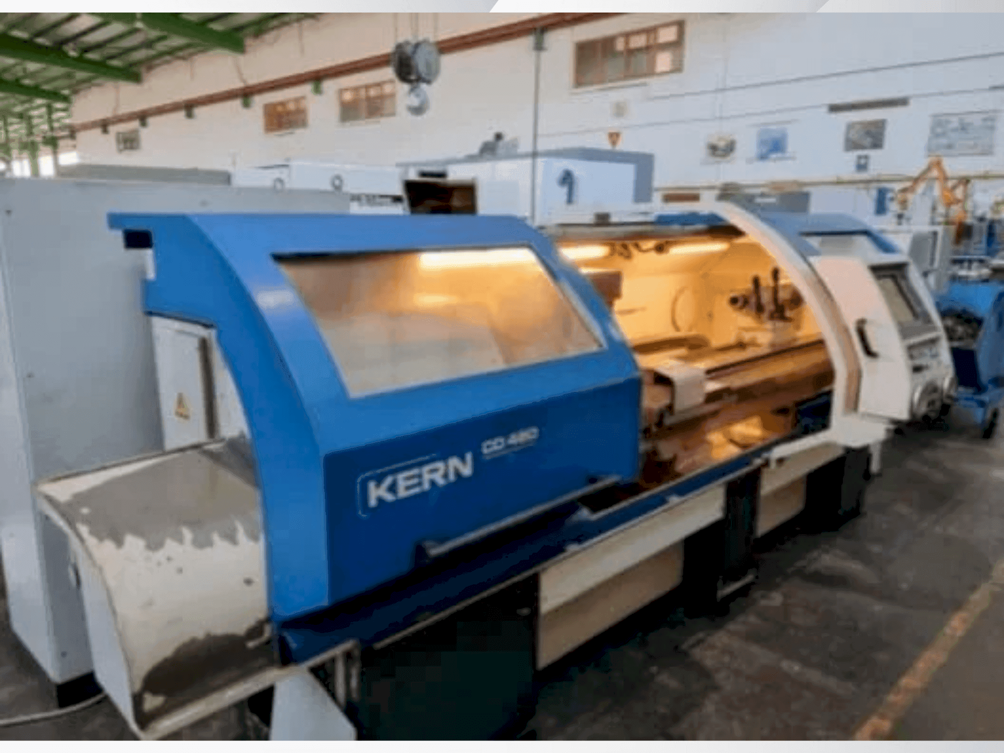 Mašīnas KERN CD 480/2000 pretskats