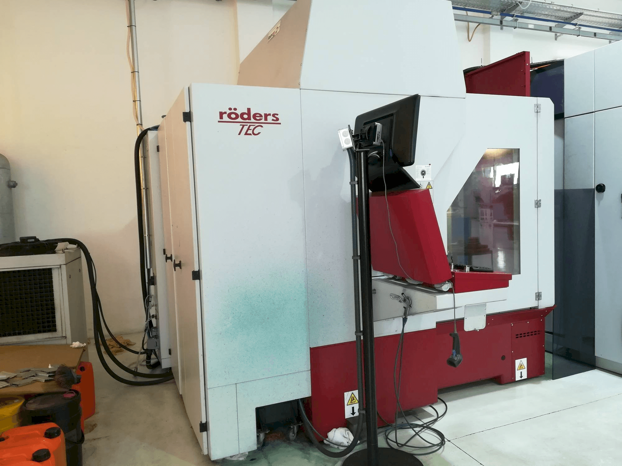 Mašīnas Röders RXP 801 pretskats