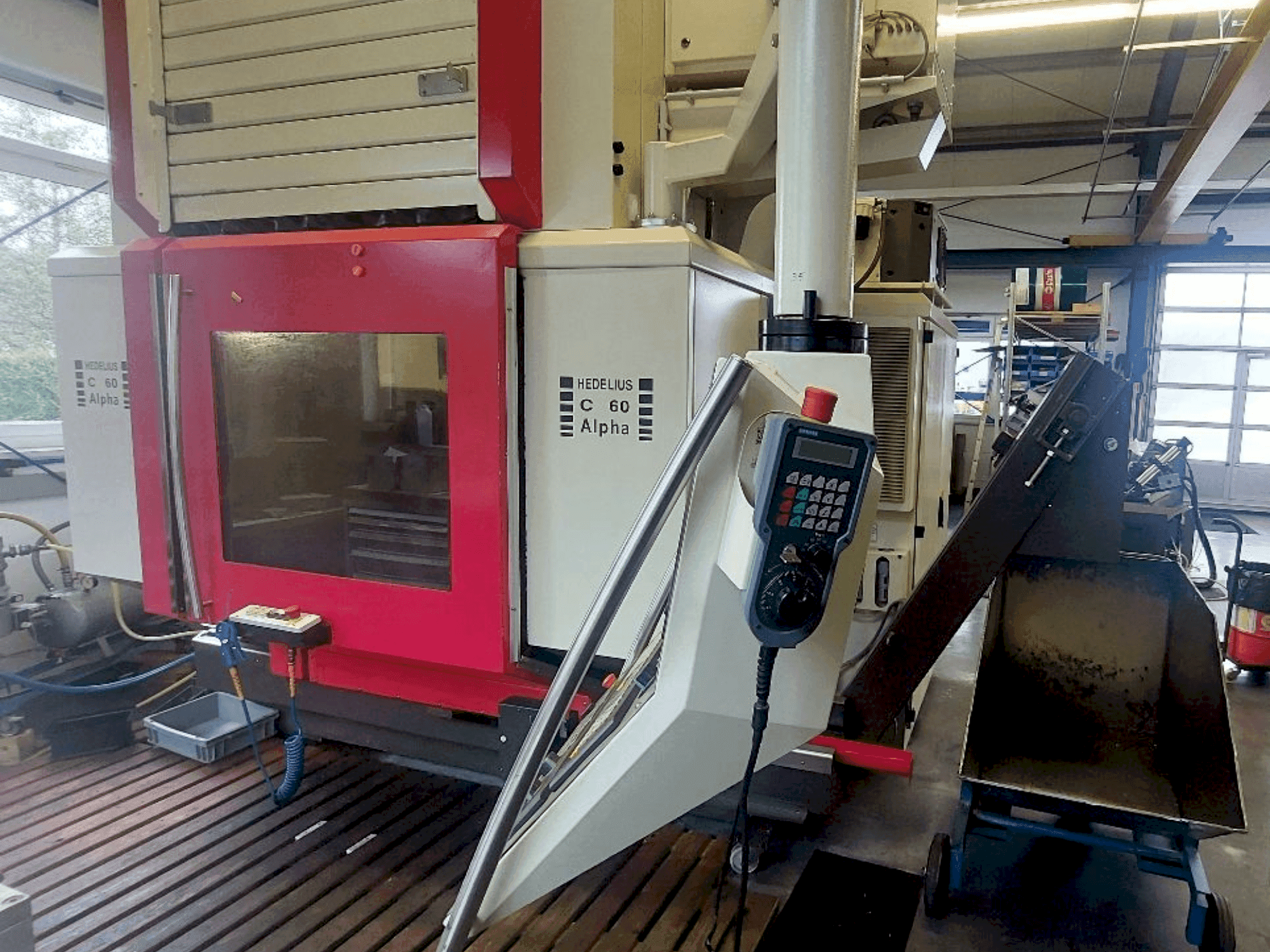 Mašīnas HEDELIUS C60 ALPHA 800 pretskats