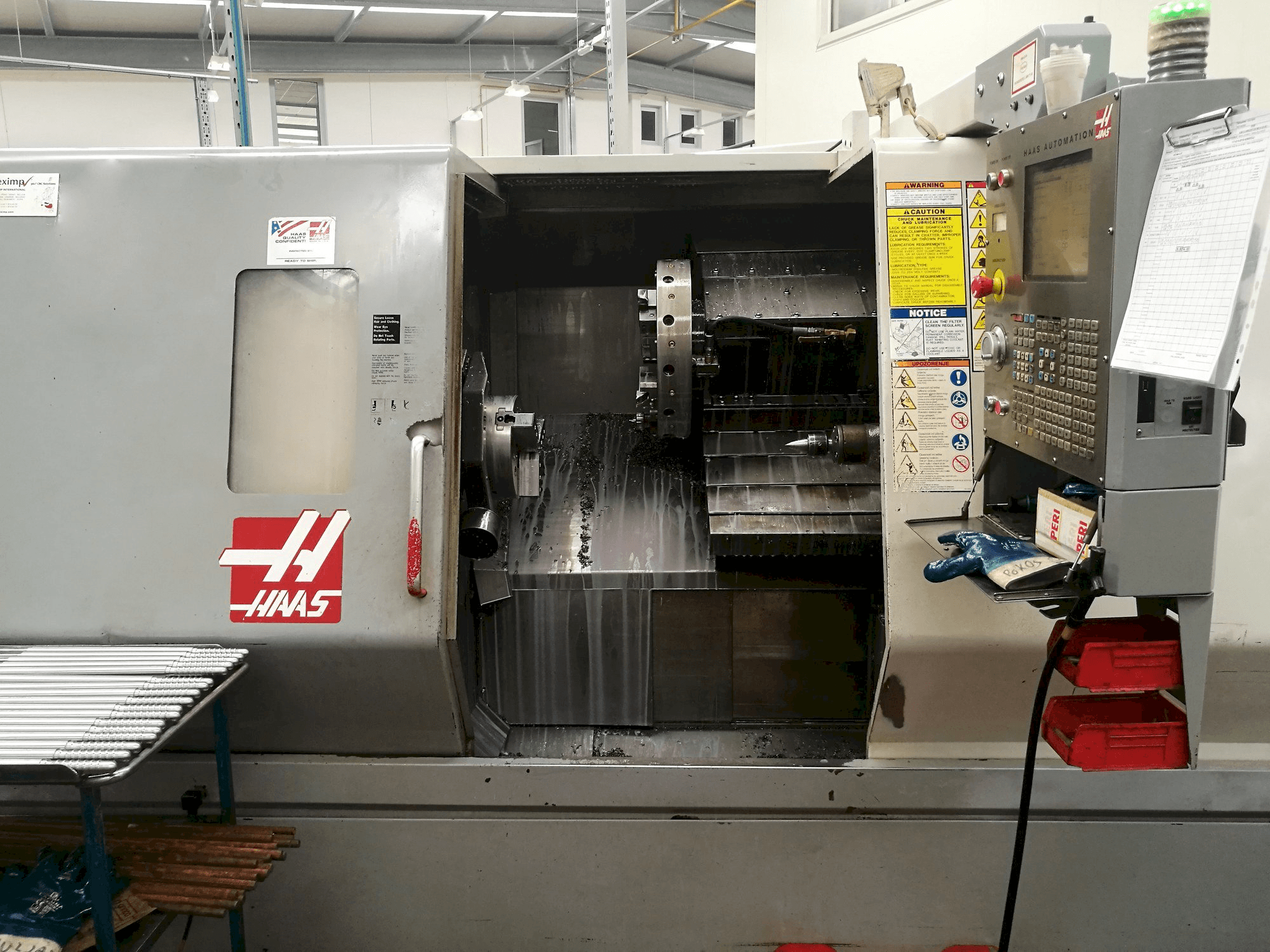 Mašīnas HAAS SL-30THE pretskats