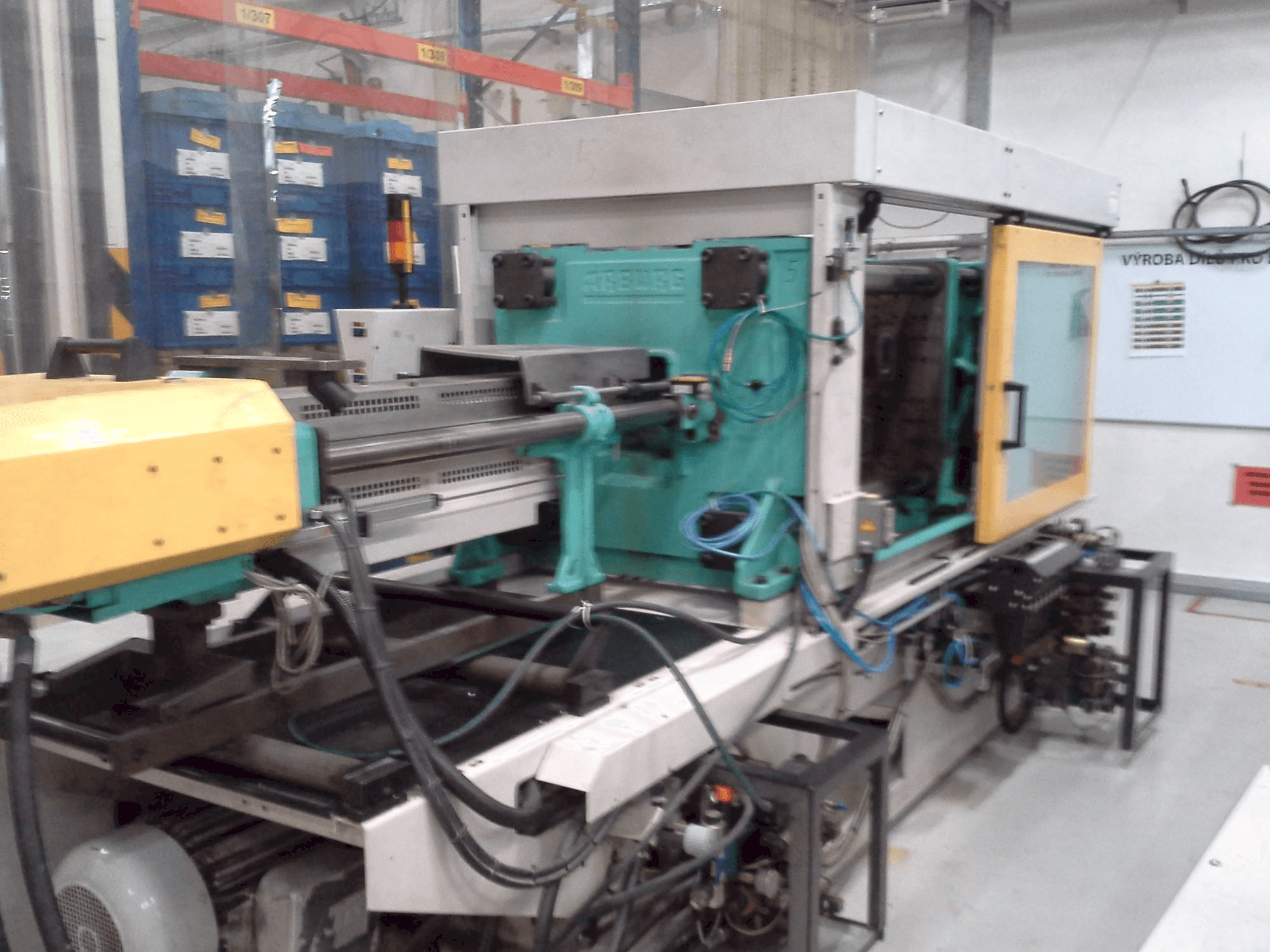 Mašīnas Arburg 570C 2000-675 pretskats