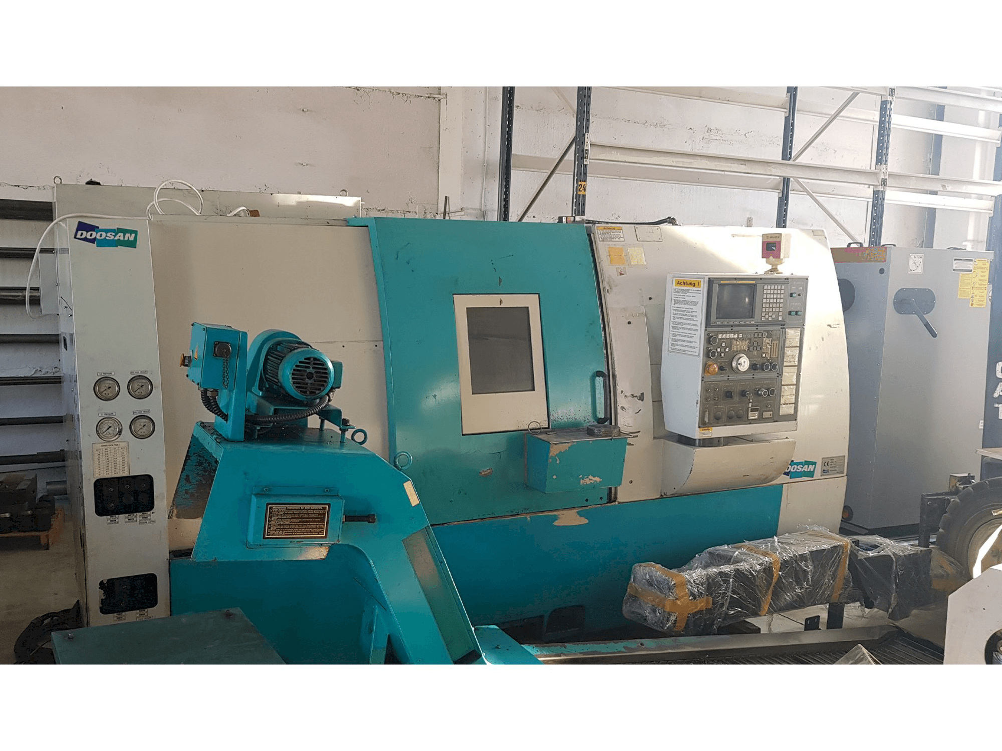 Mašīnas Doosan S310SLMY pretskats