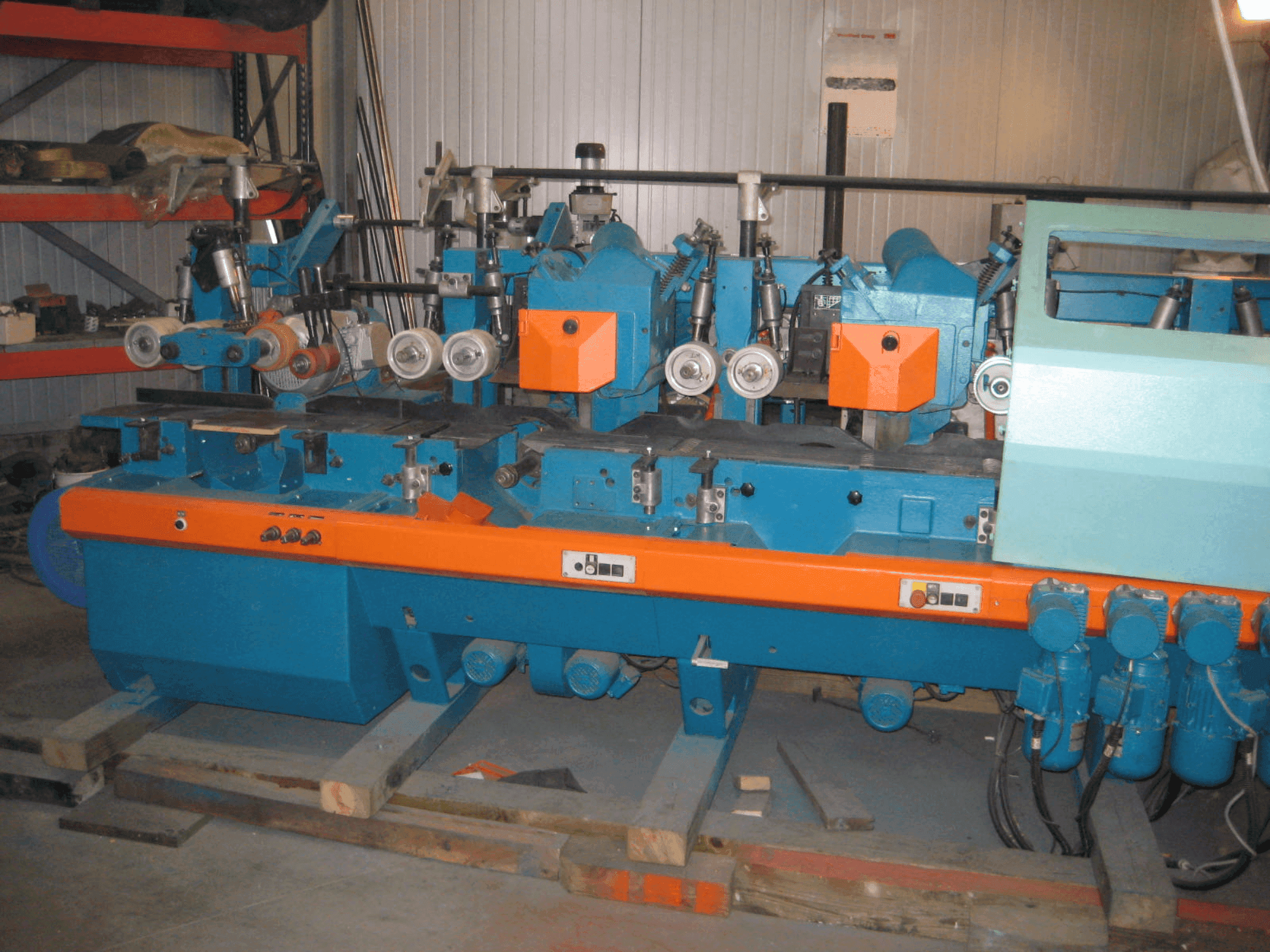 Mašīnas WEINIG / DIMTER U23 pretskats