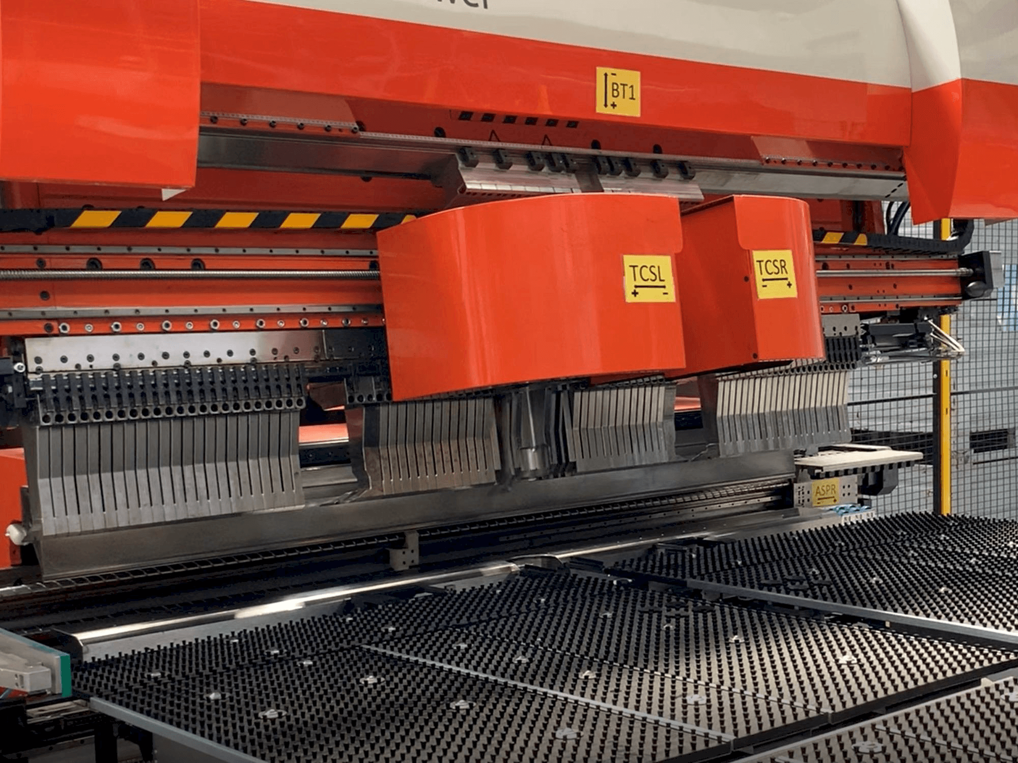 Mašīnas Prima Power PSBB pretskats