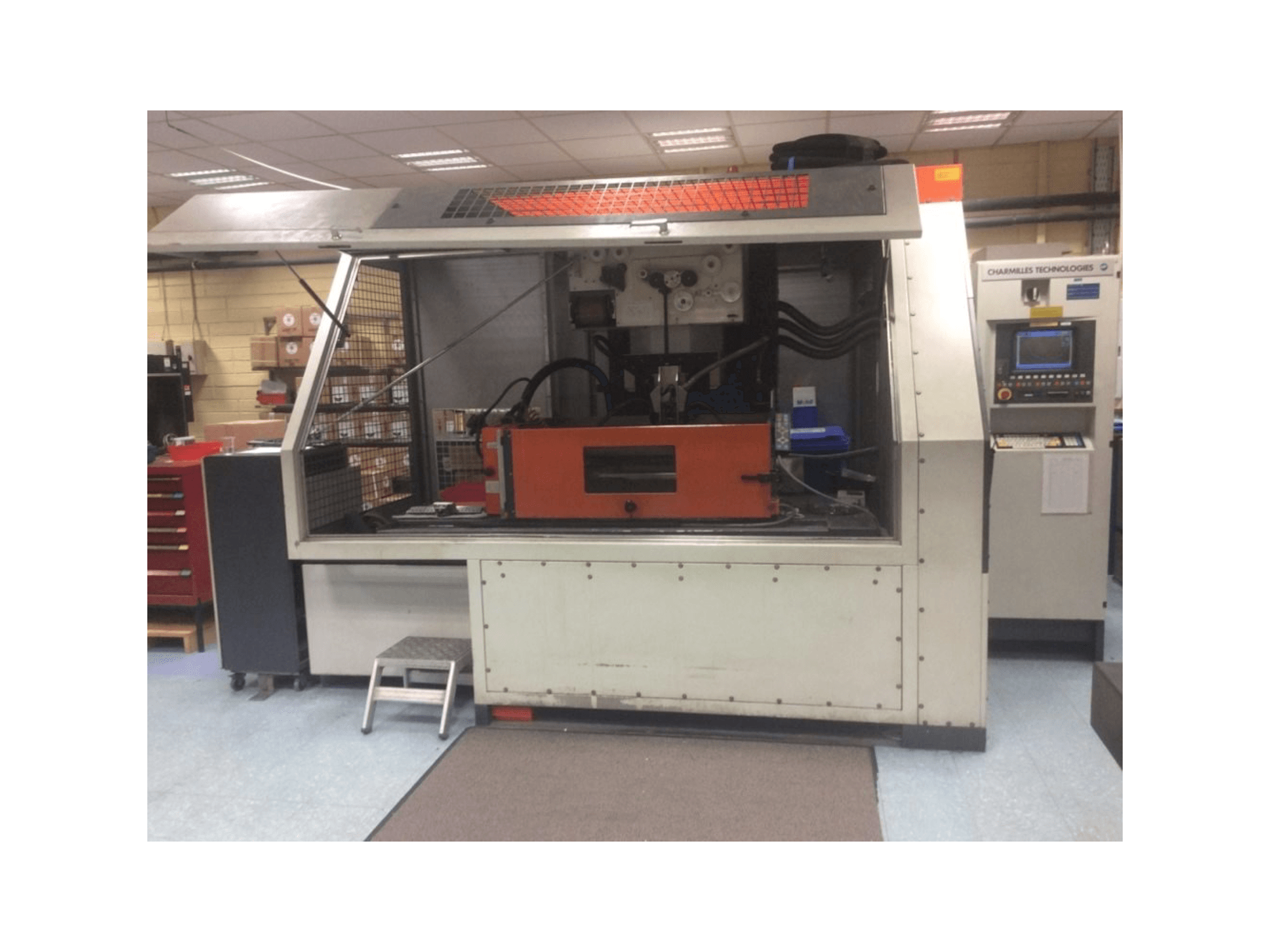 Mašīnas CHARMILLES Robofil 4020 SI pretskats